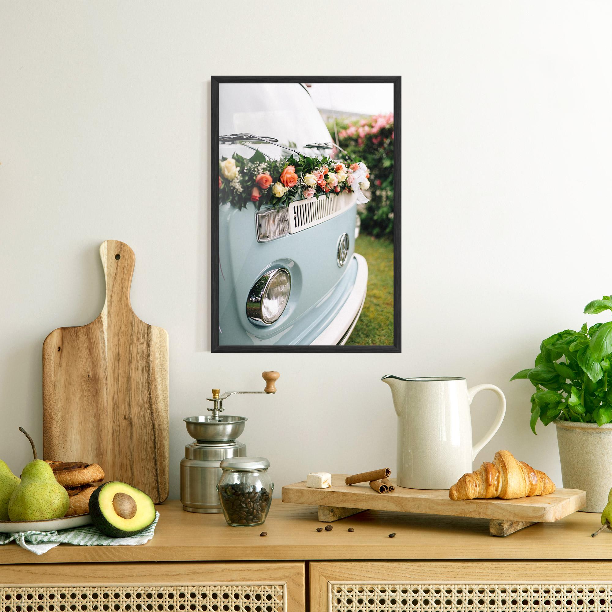 Poster Înrămat Vintage Rose Van mockup 8
