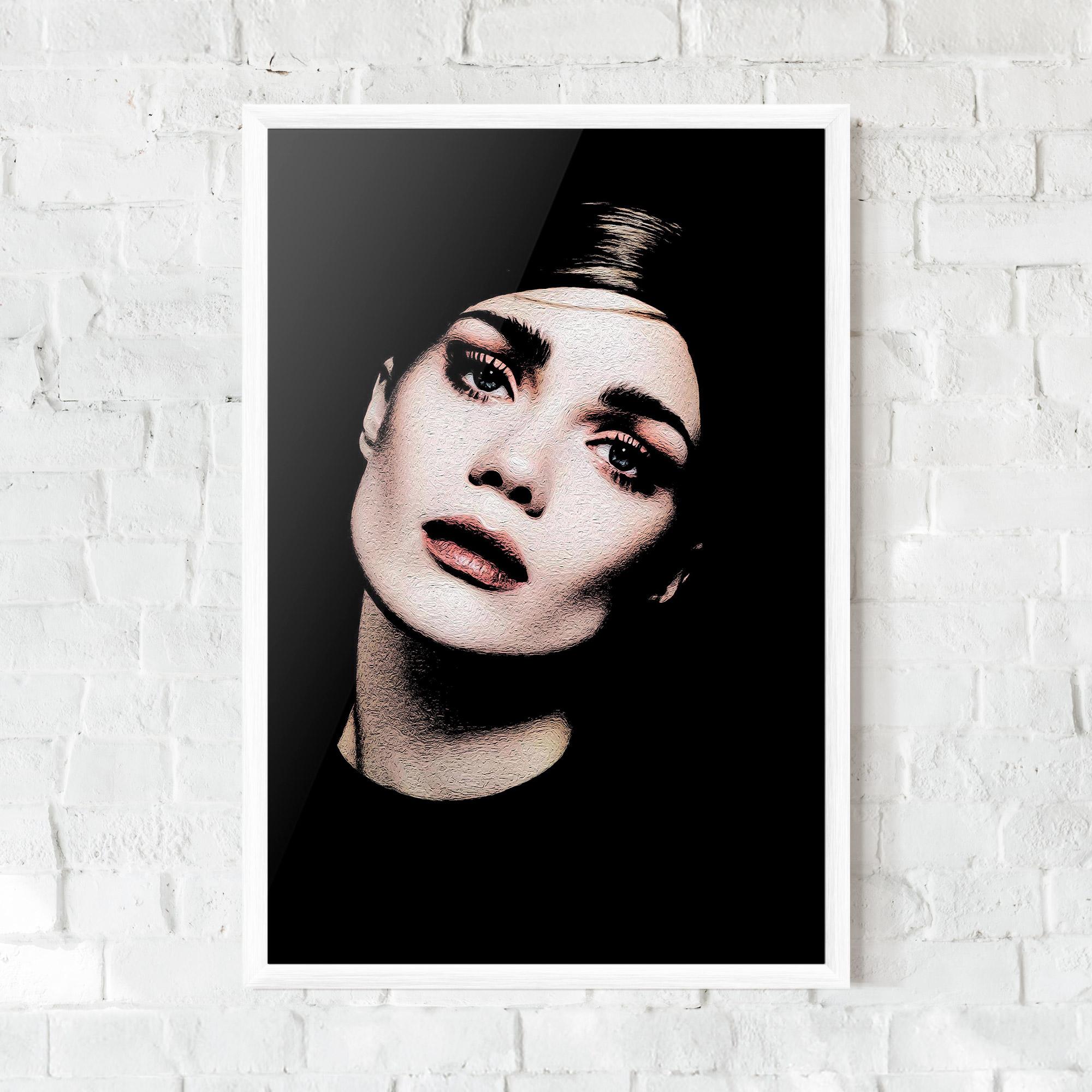 Poster Înrămat Blue Eyes Lady mockup 0