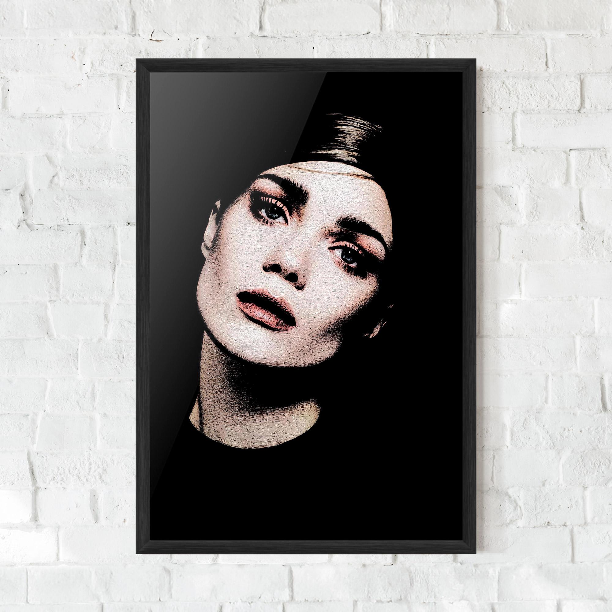 Poster Înrămat Blue Eyes Lady mockup 0