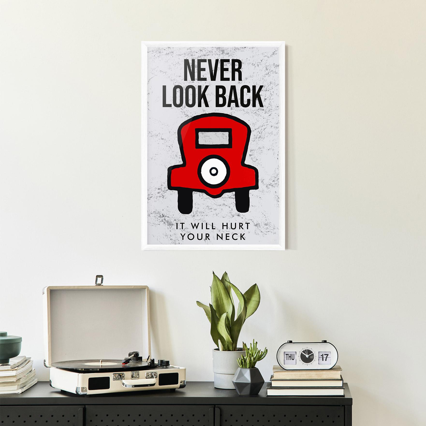 Poster Înrămat Never Look Back mockup 2