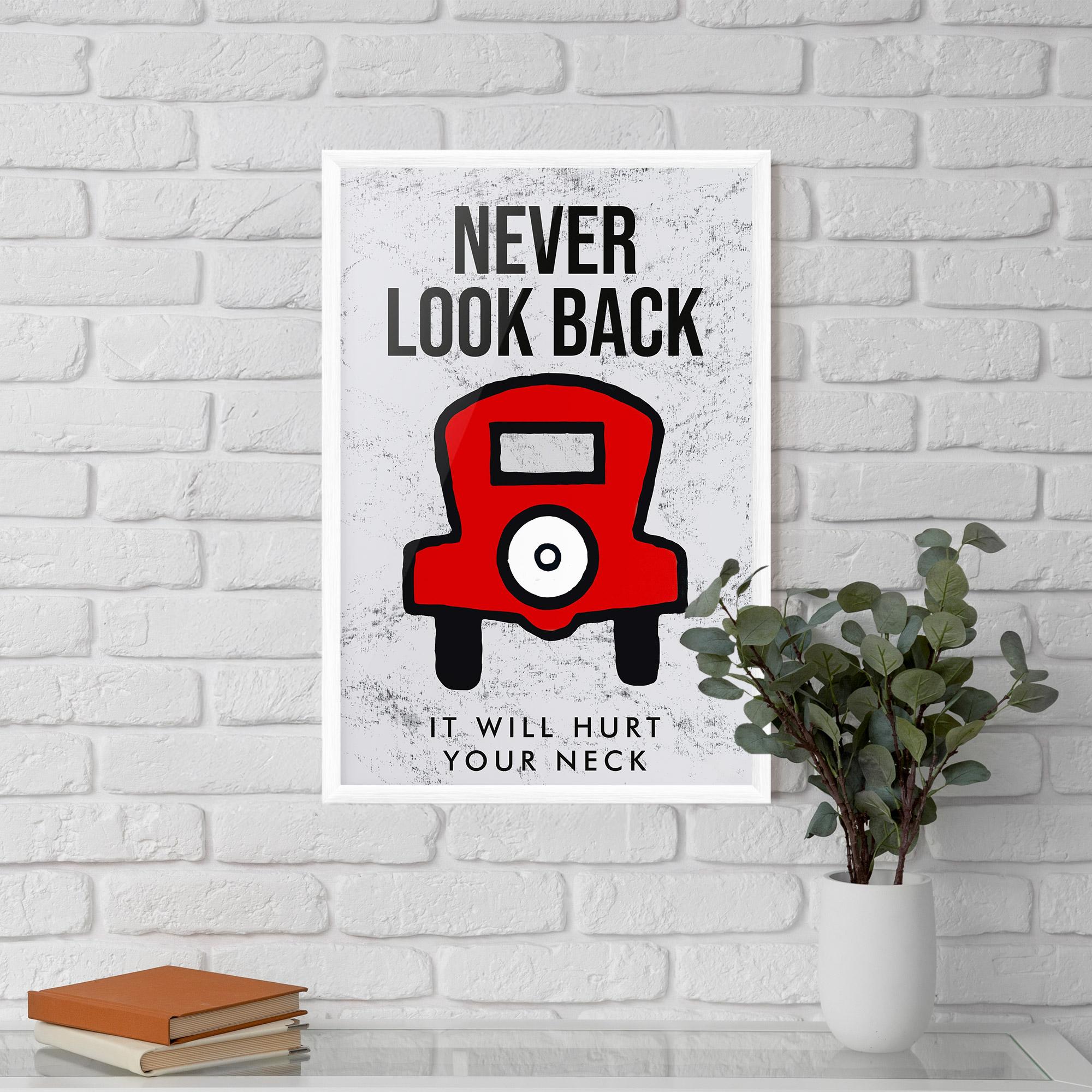 Poster Înrămat Never Look Back mockup 5