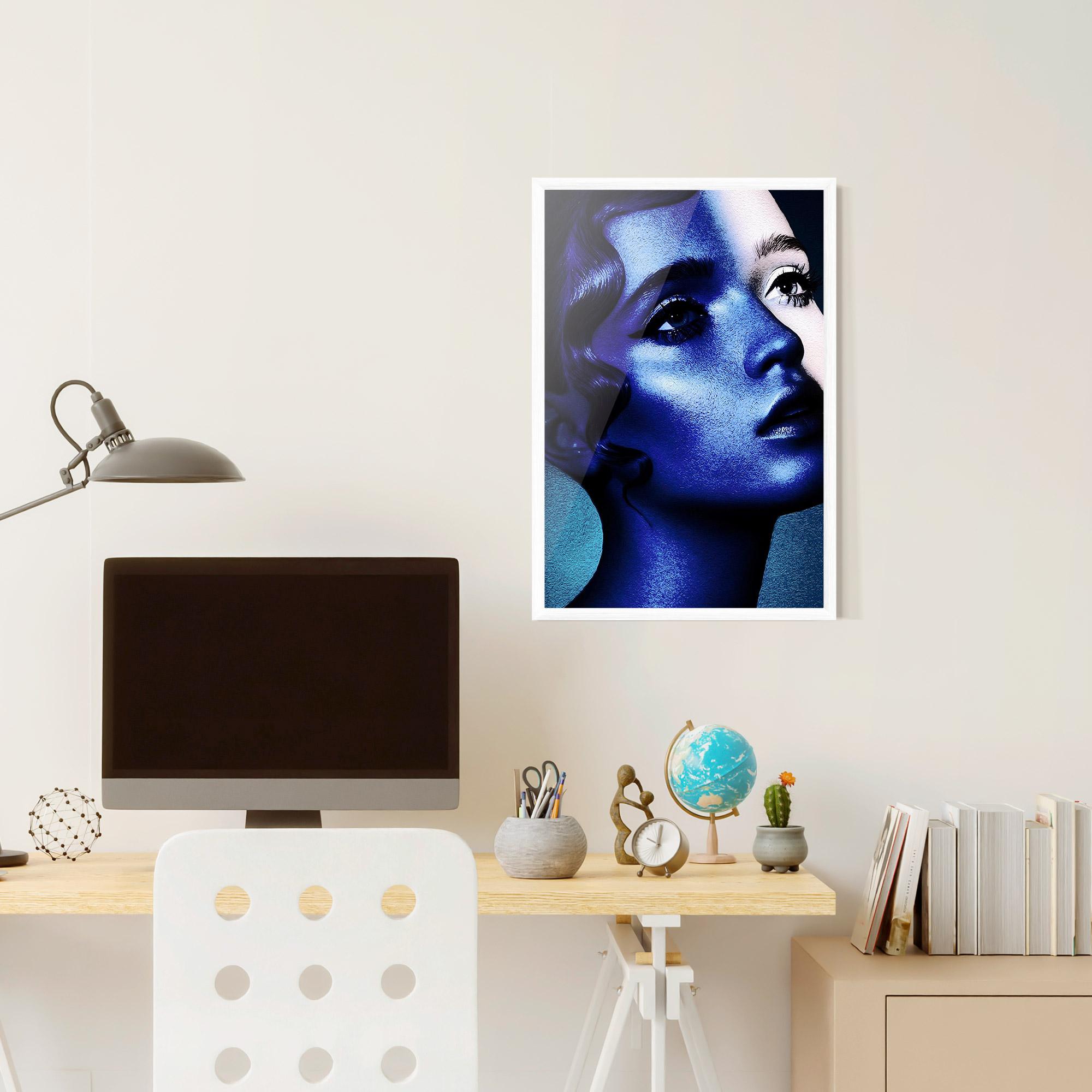 Poster Înrămat Blue White Face Art mockup 6