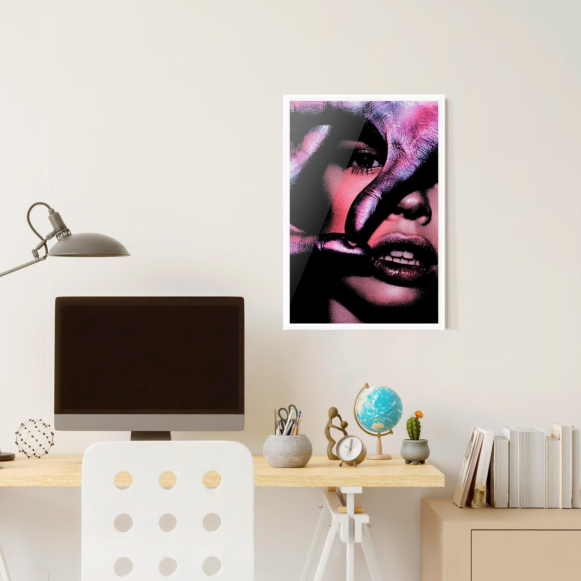 Poster Înrămat Purple Glitter Hand mockup 6