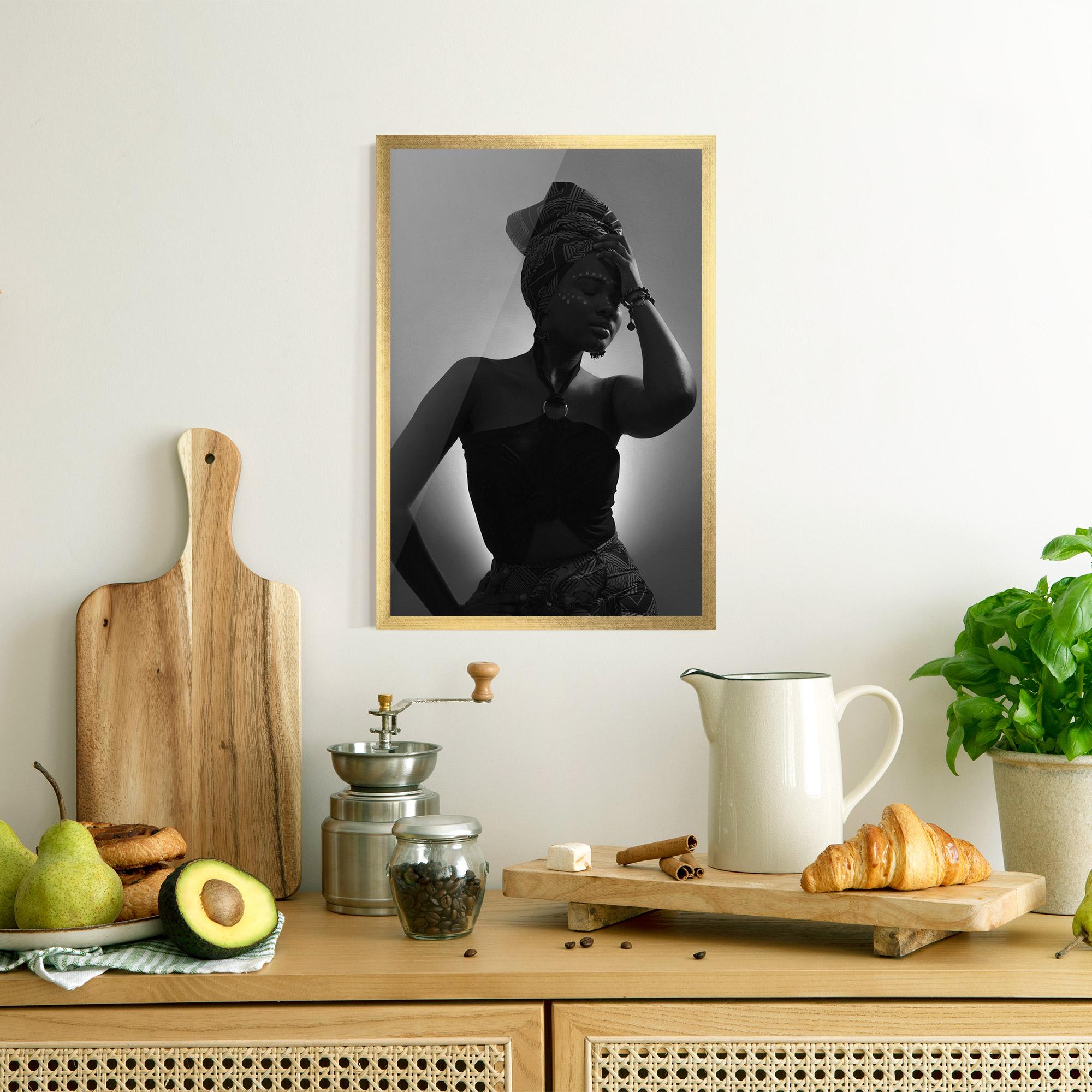 Poster Înrămat African Woman Shadow mockup 8