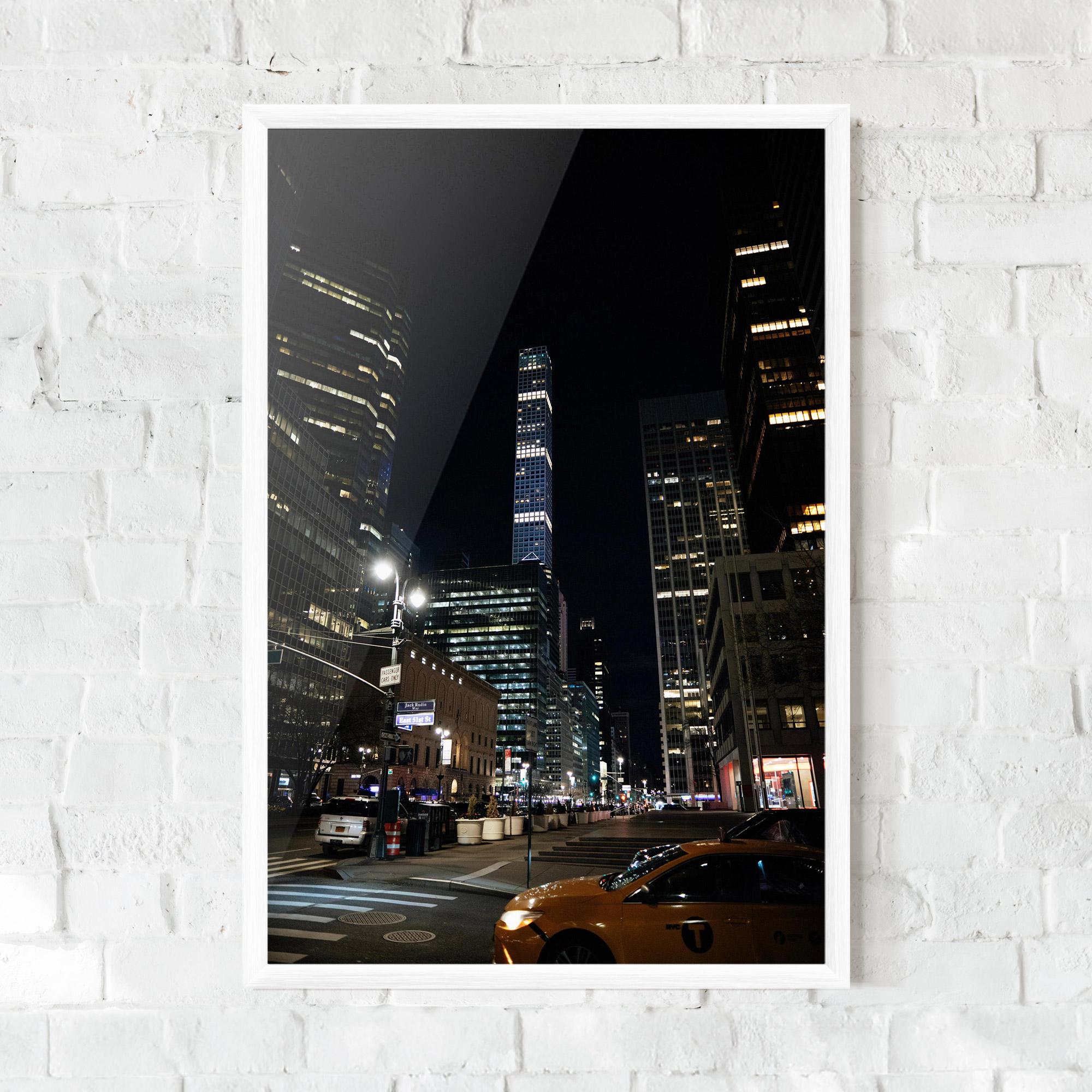 Poster Înrămat Skyline Night Light mockup 0