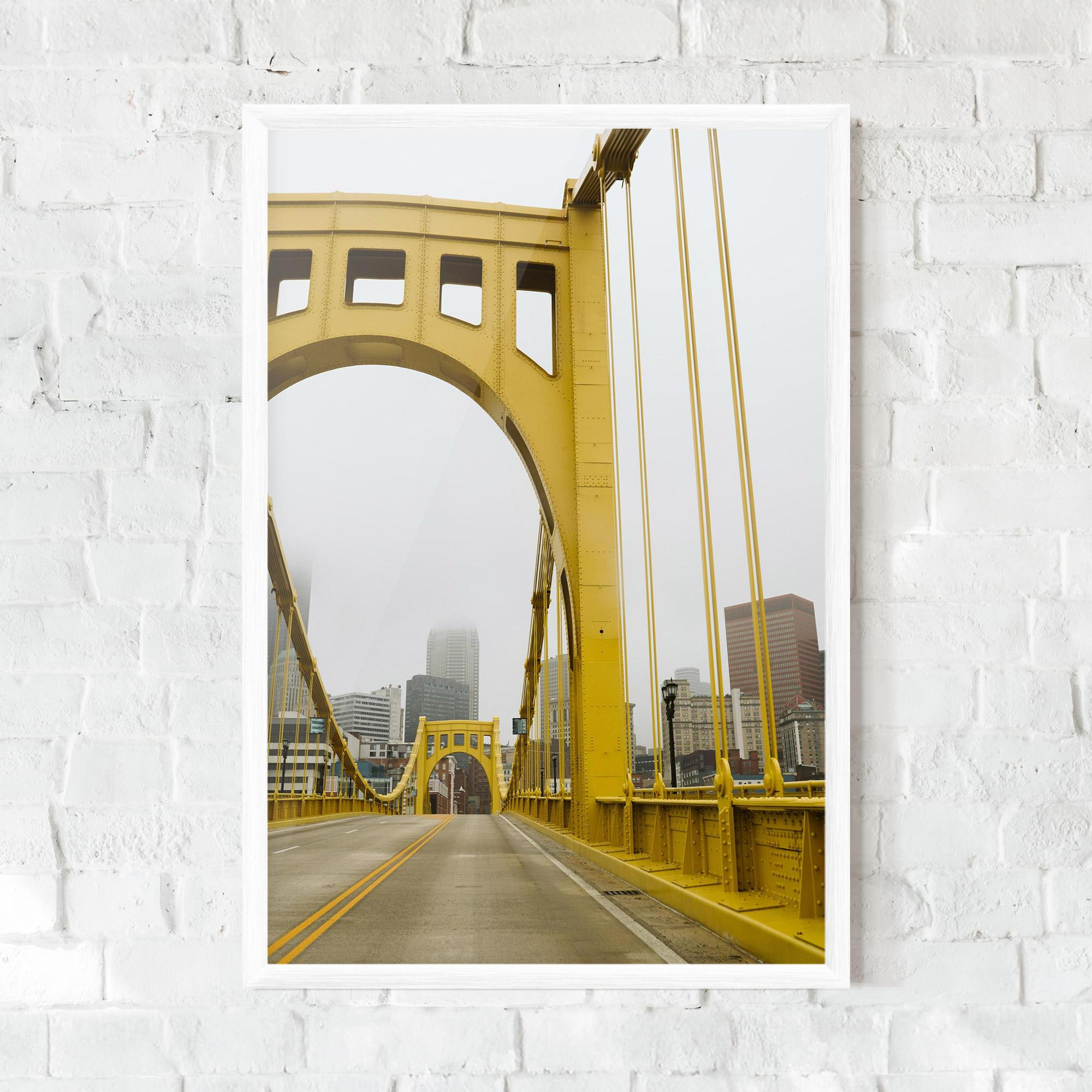 Poster Înrămat Yellow Foggy Bridge mockup 0
