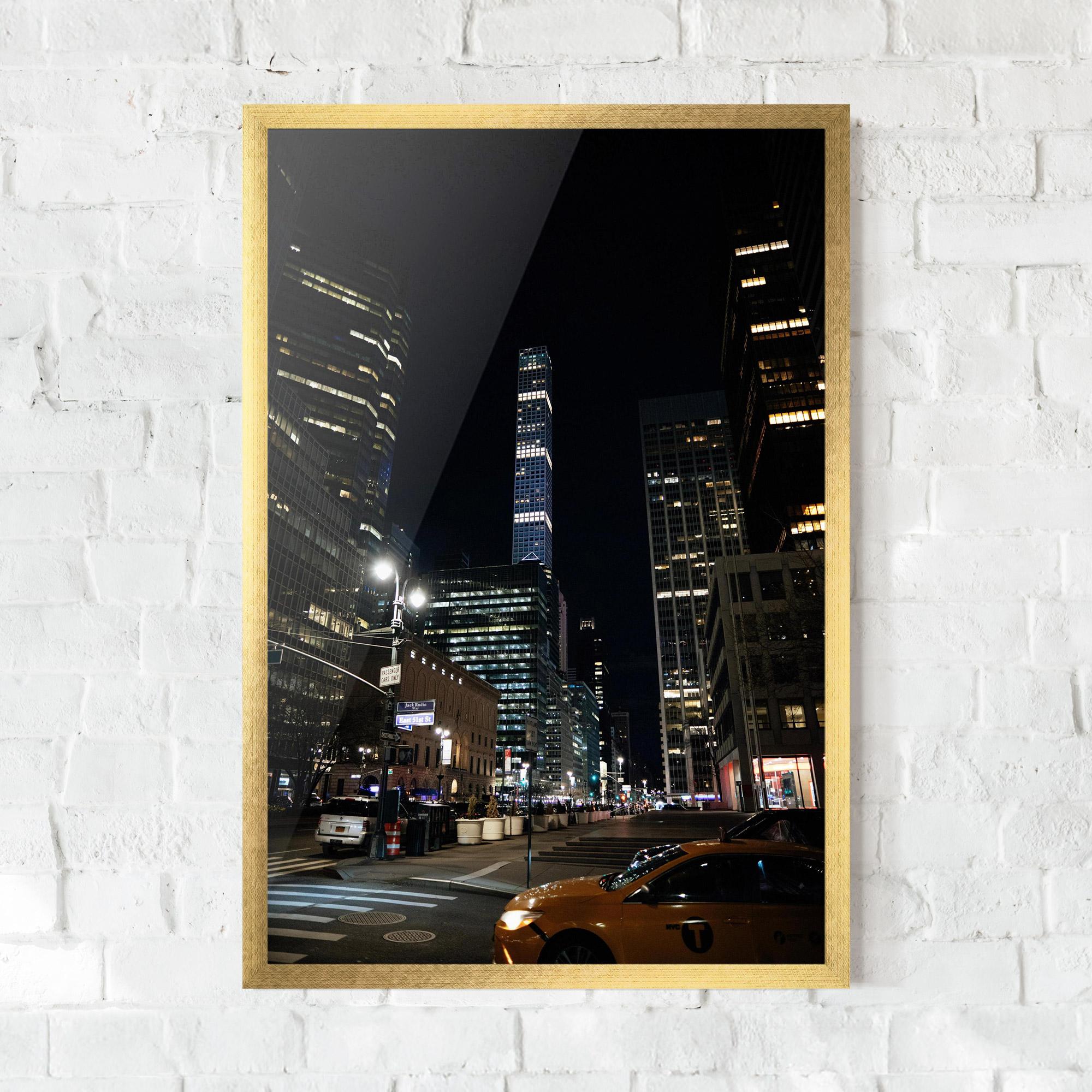 Poster Înrămat Skyline Night Light mockup 0