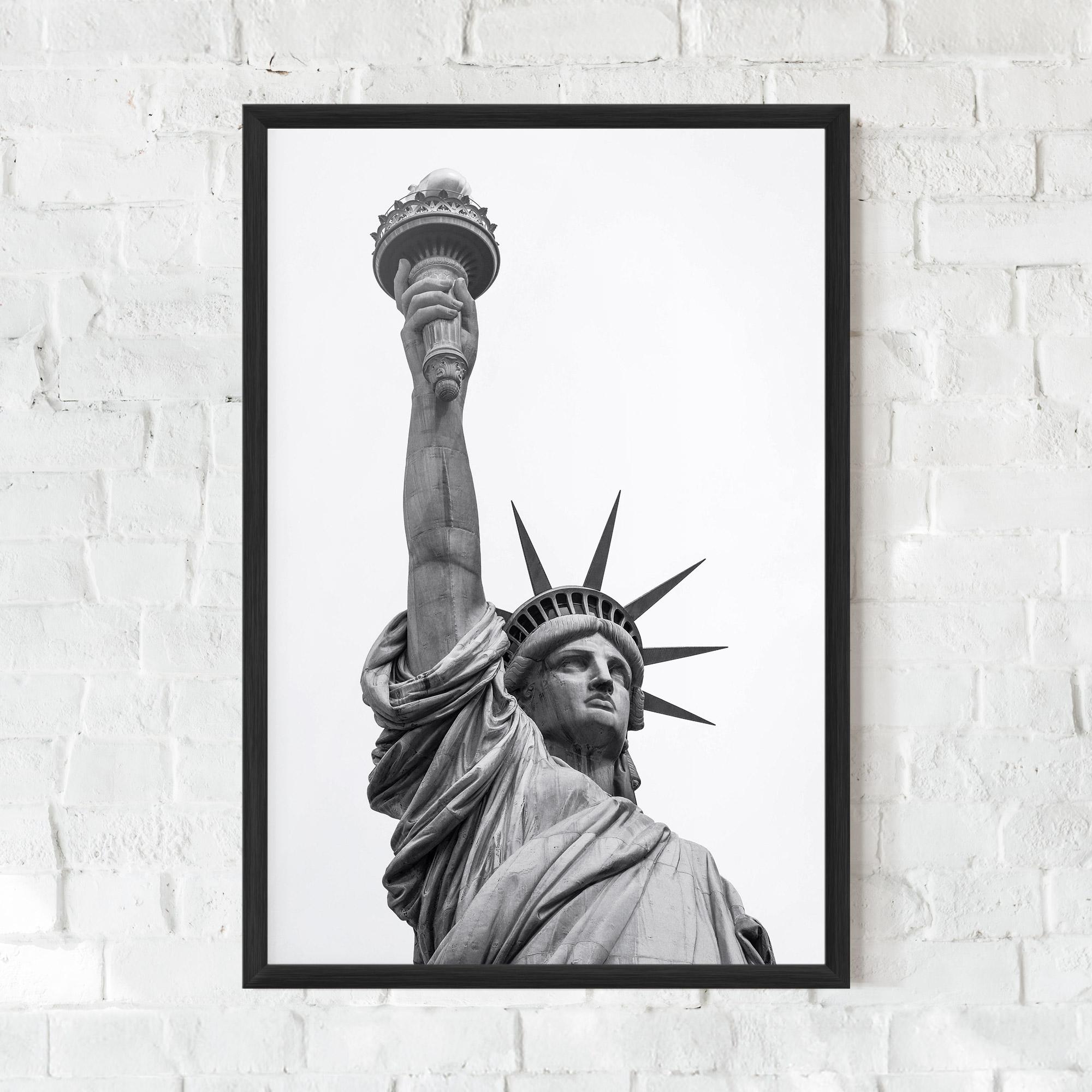 Poster Înrămat Liberty Statue mockup 0