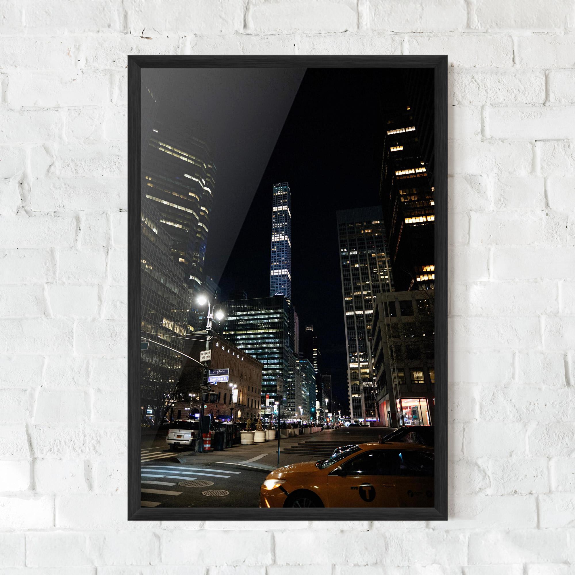 Poster Înrămat Skyline Night Light mockup 0