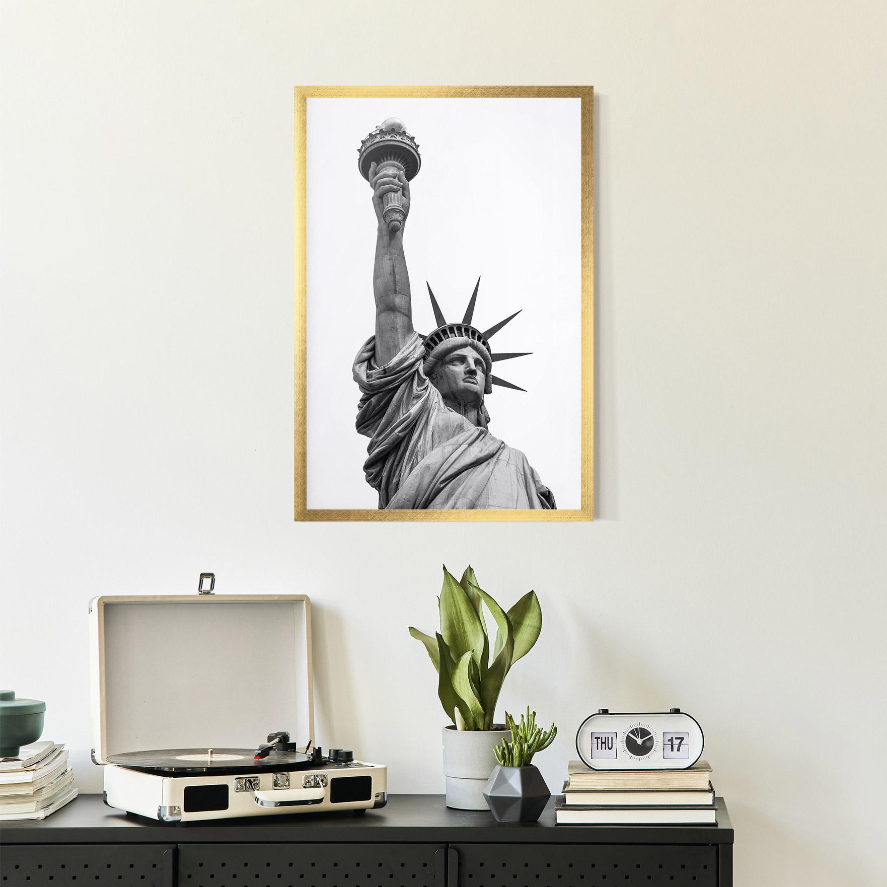 Poster Înrămat Liberty Statue mockup 2