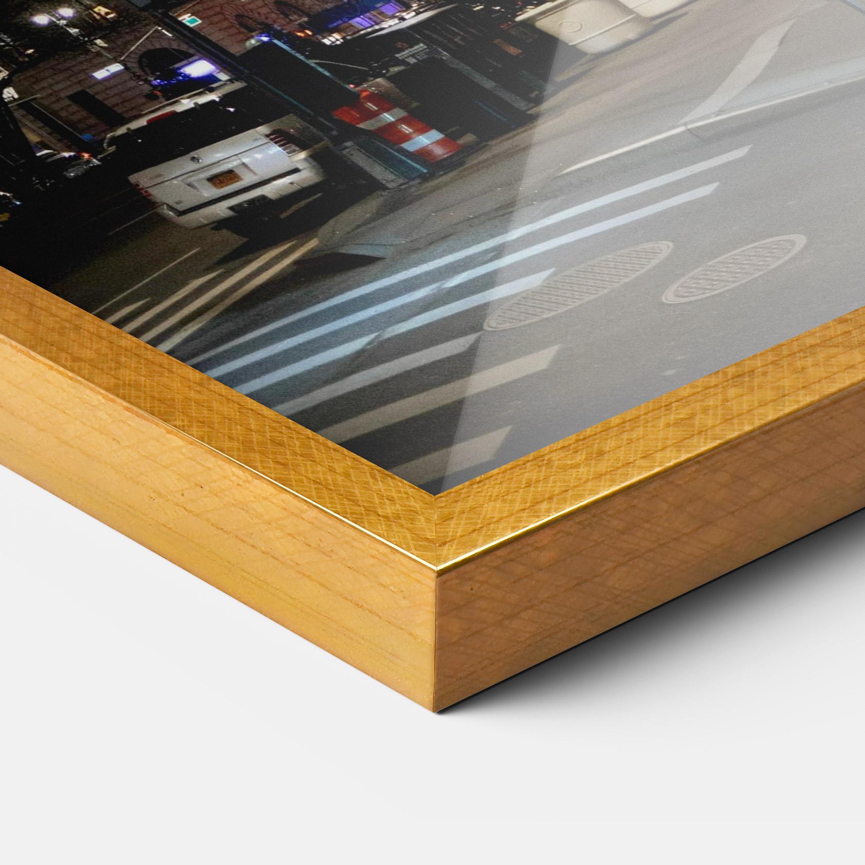 Poster Înrămat Skyline Night Light mockup 3