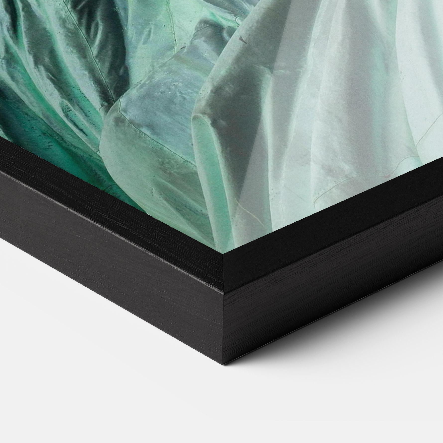 Poster Înrămat Statue Of Liberty Head mockup 3