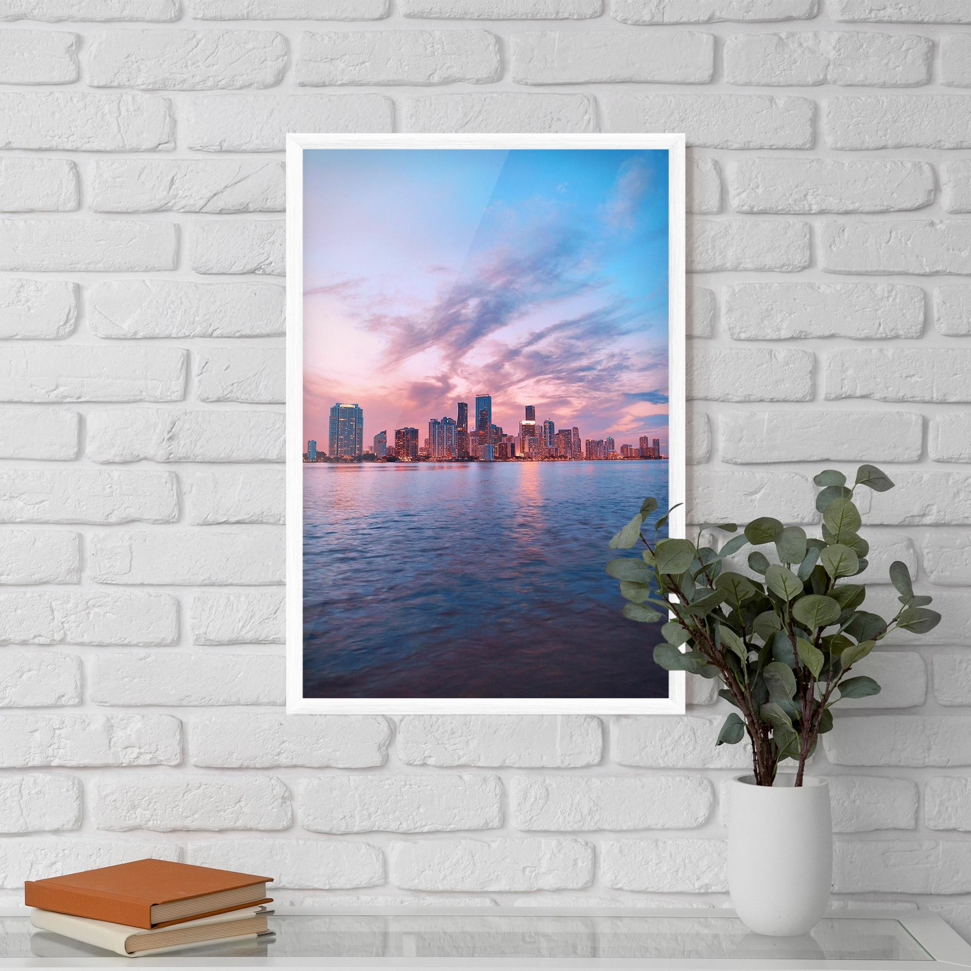 Poster Înrămat Over The Lake mockup 5