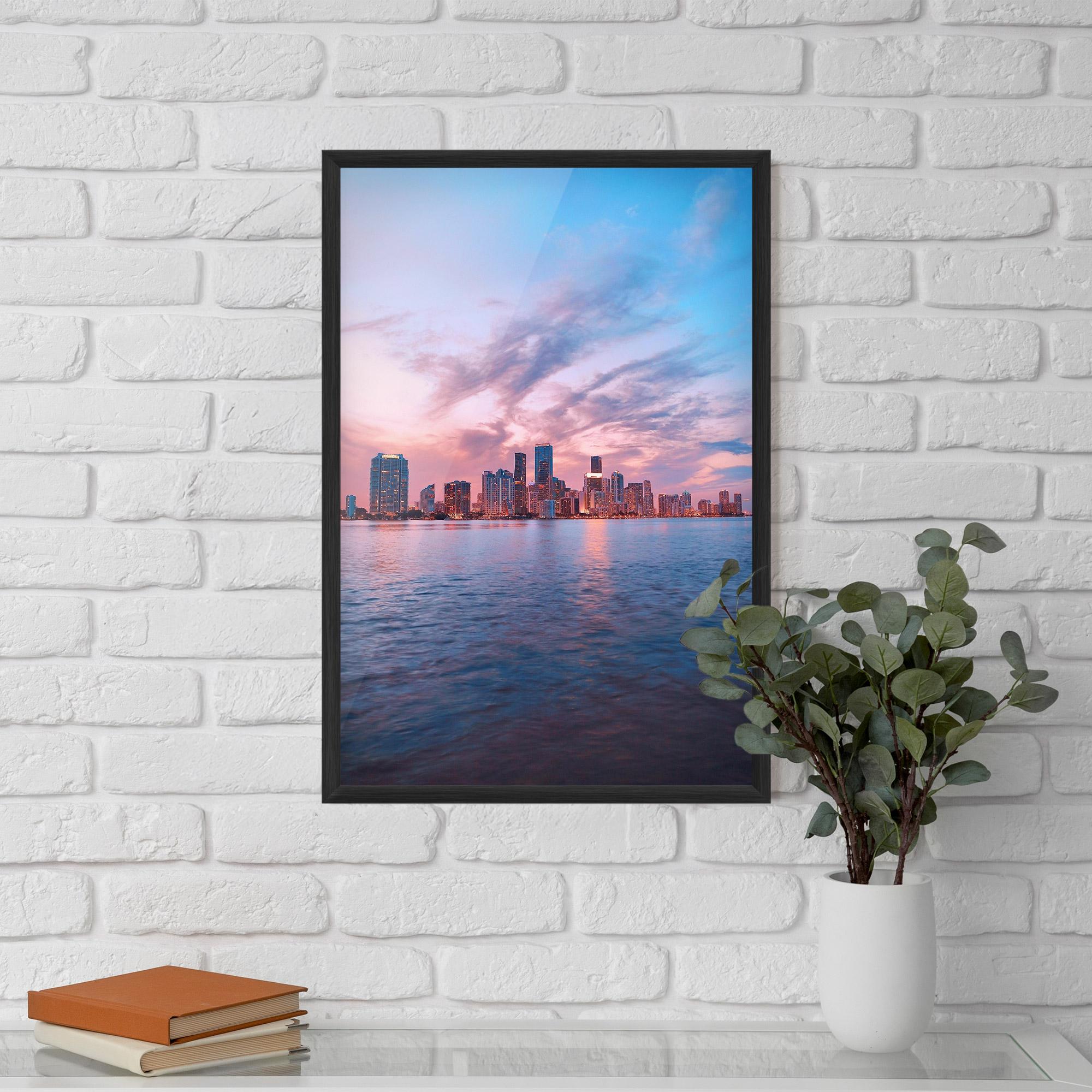 Poster Înrămat Over The Lake mockup 5