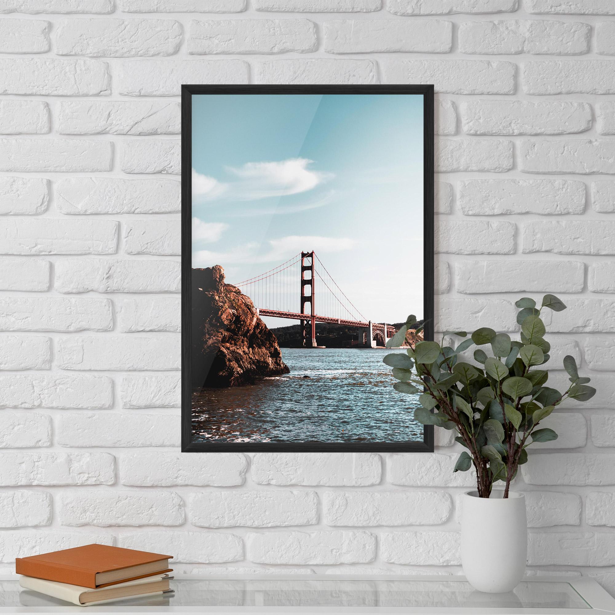 Poster Înrămat Water Red Bridge mockup 5