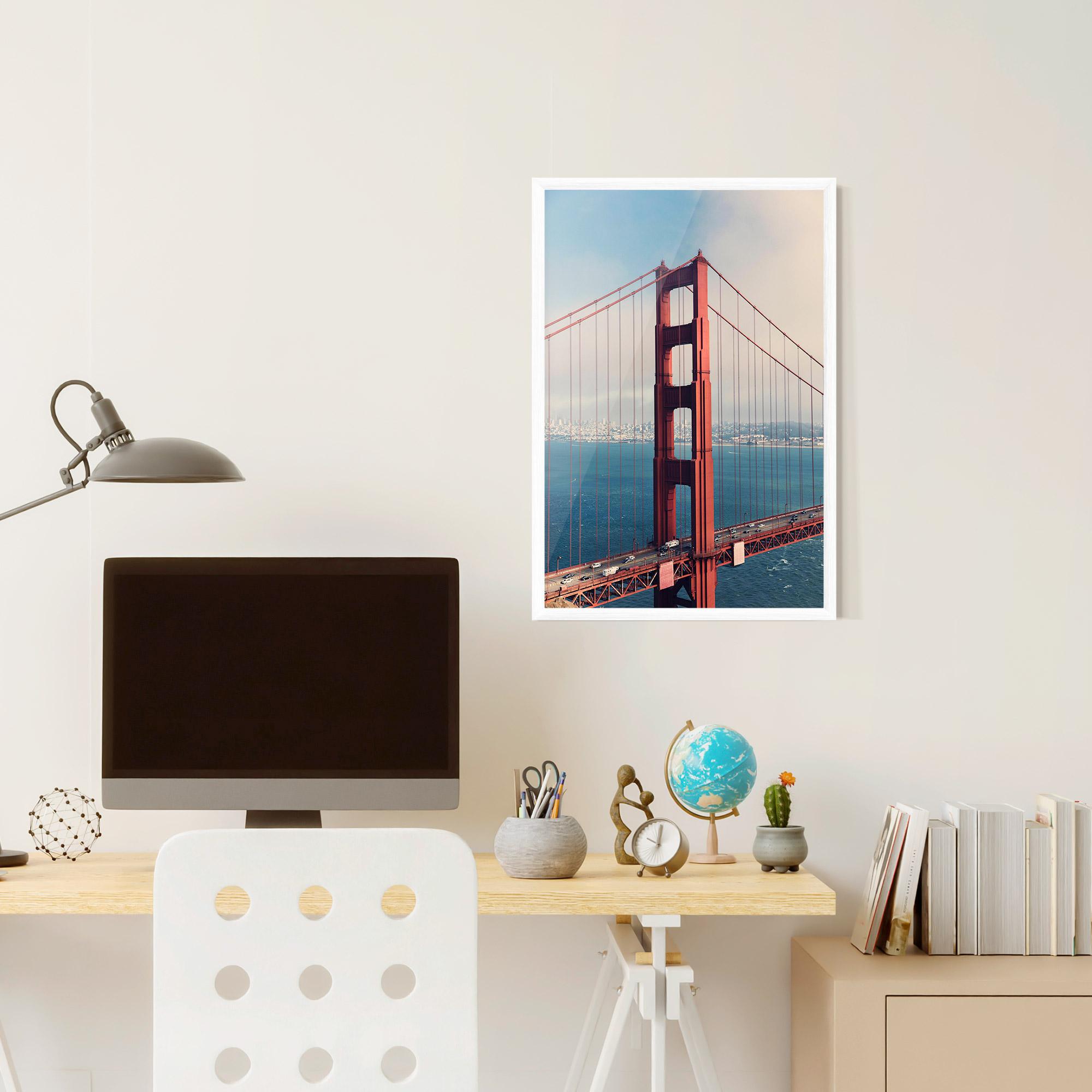 Poster Înrămat Red High Bridge mockup 6