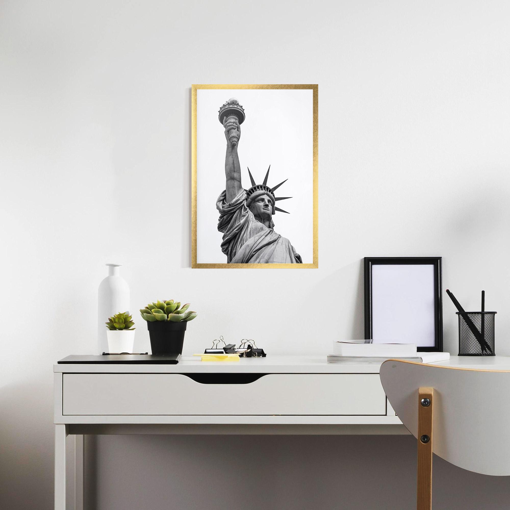 Poster Înrămat Liberty Statue mockup 7