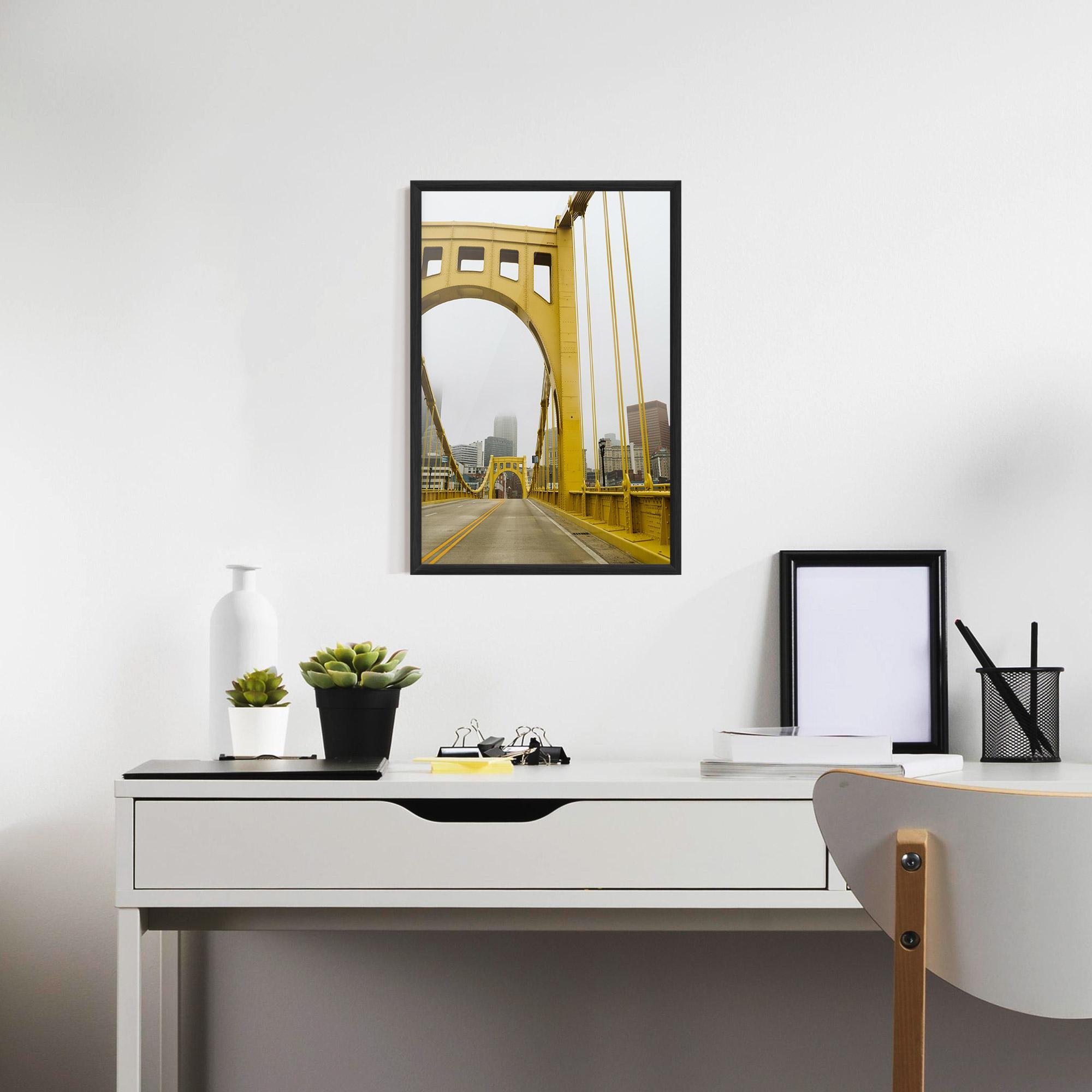 Poster Înrămat Yellow Foggy Bridge mockup 7