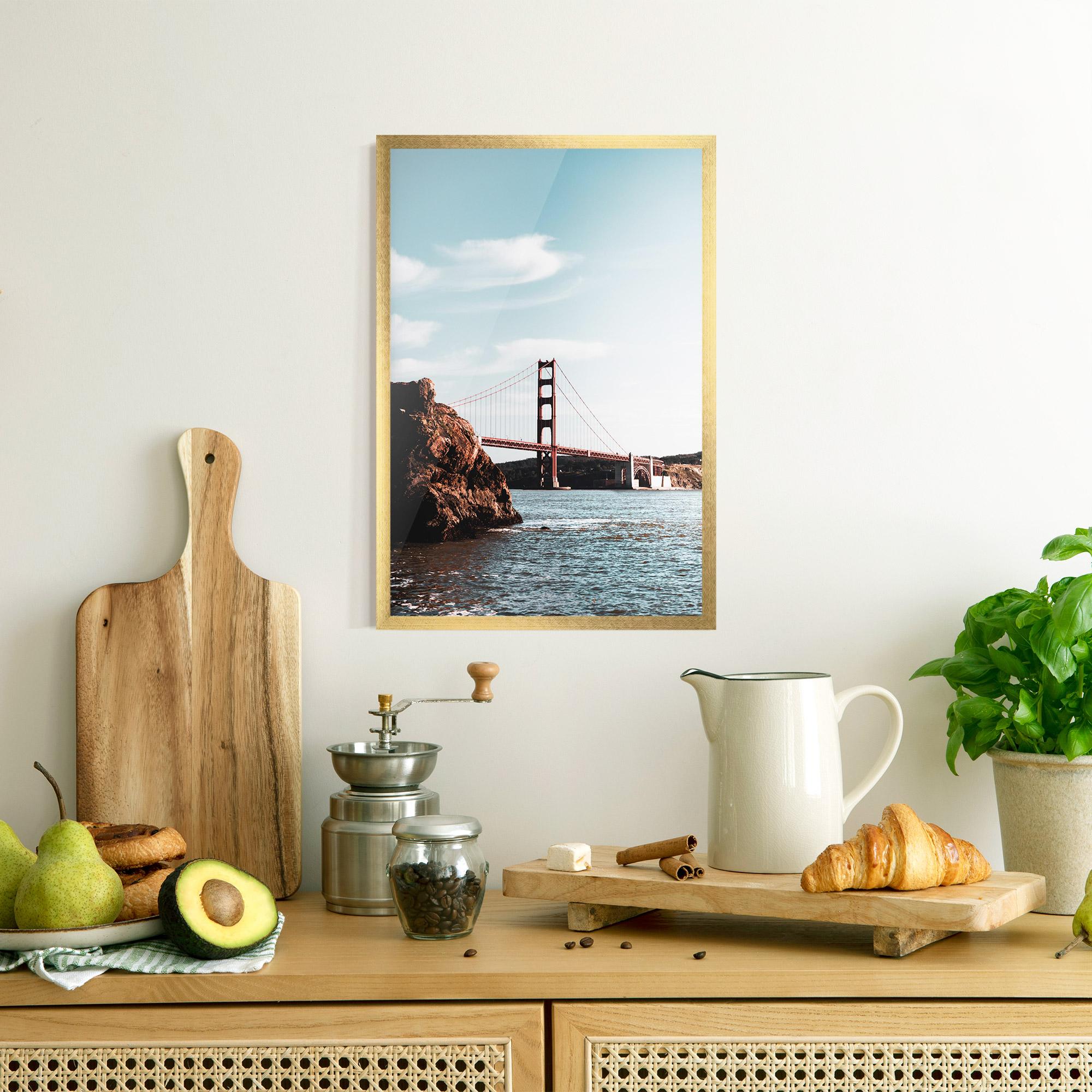 Poster Înrămat Water Red Bridge mockup 8