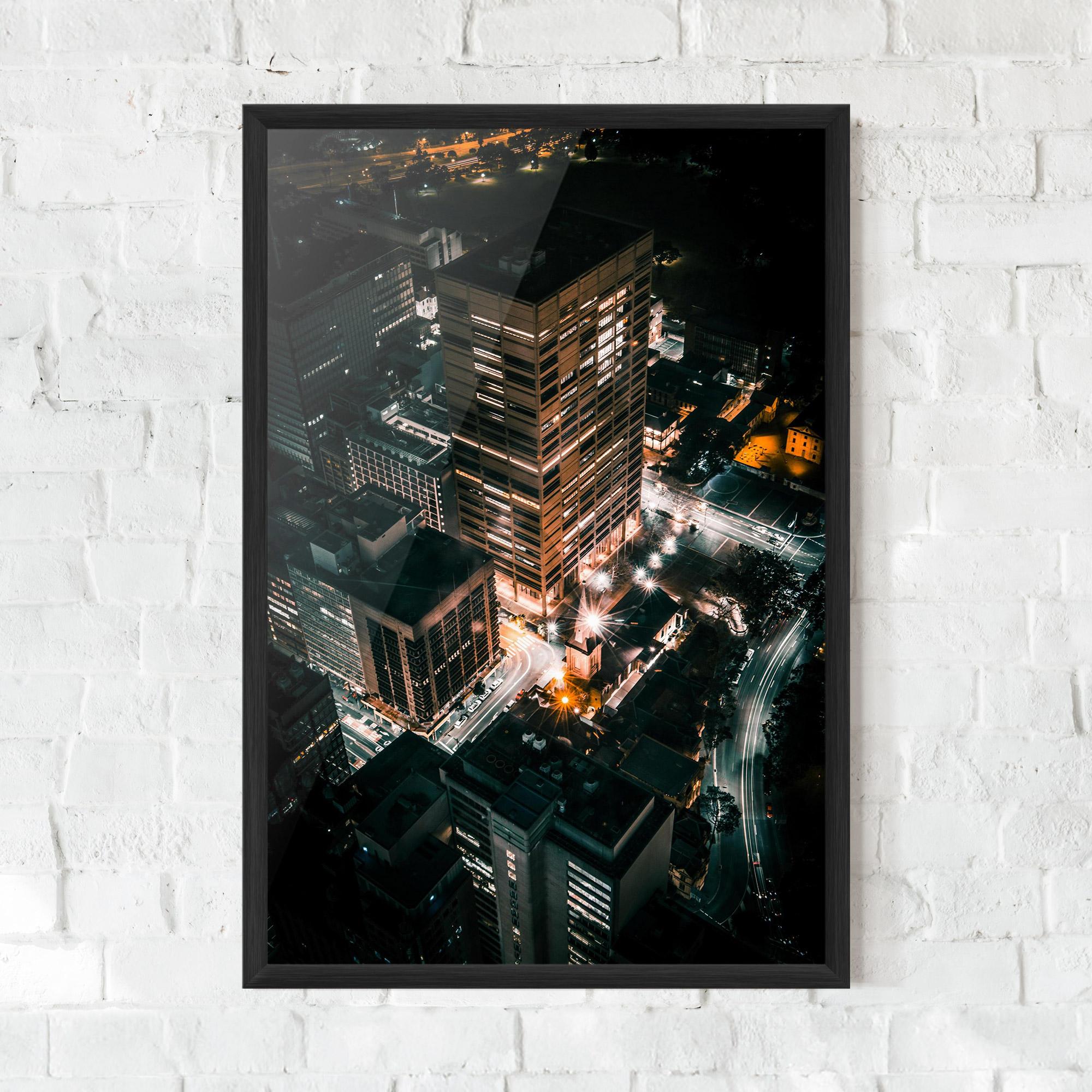 Poster Înrămat Cream Building Night mockup 0