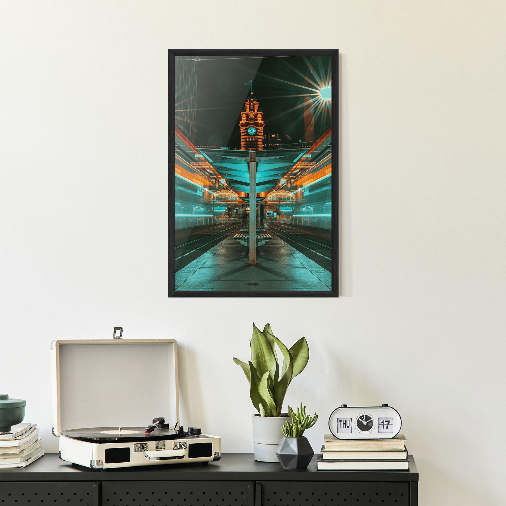 Poster Înrămat Clock Tower Light mockup 2