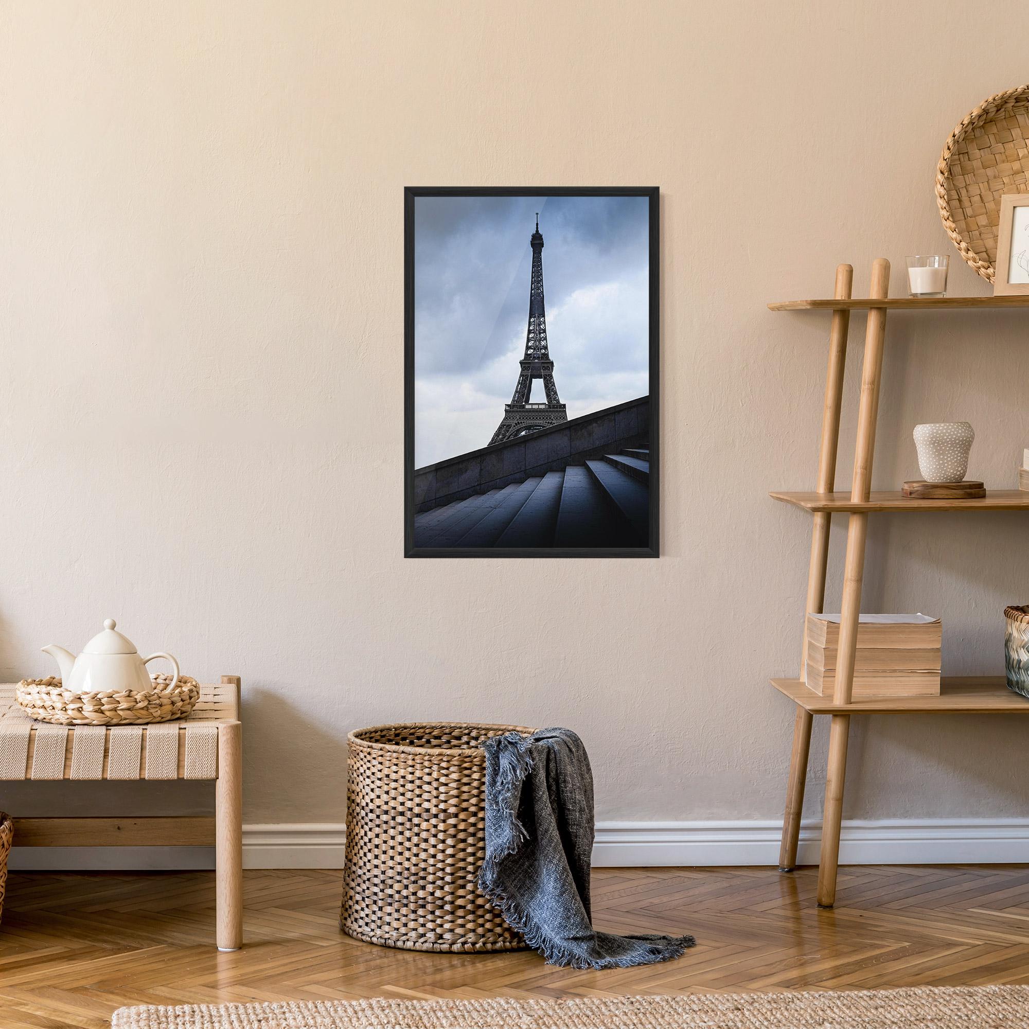 Poster Înrămat Eiffel Tower Stairs mockup 9