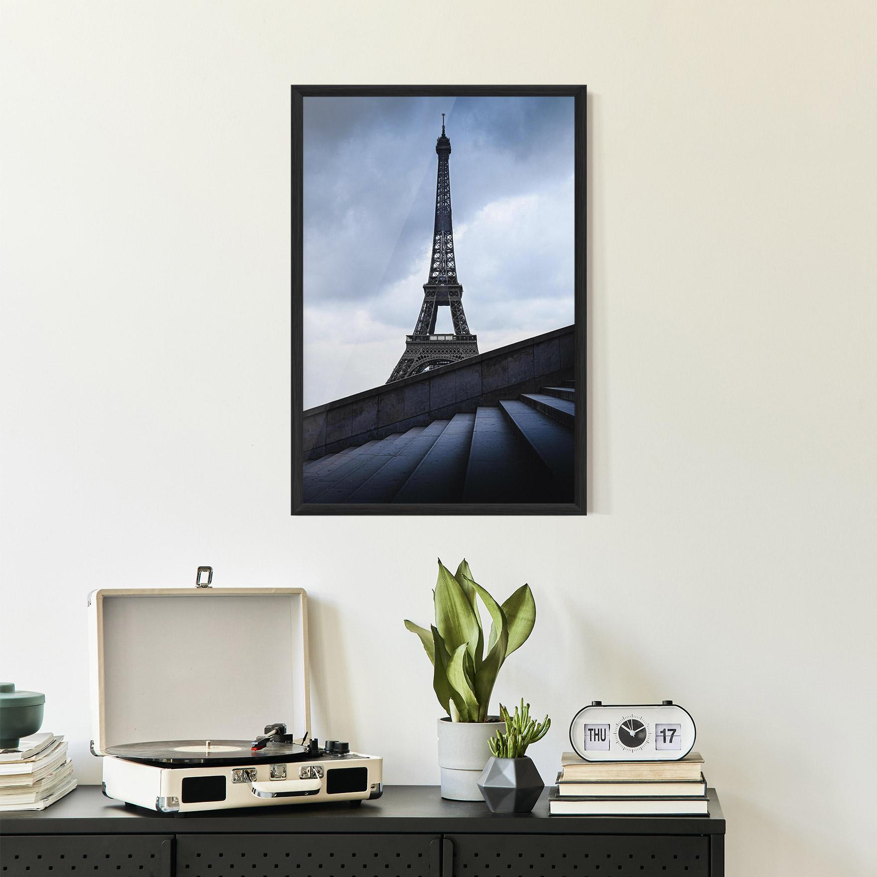Poster Înrămat Eiffel Tower Stairs mockup 2