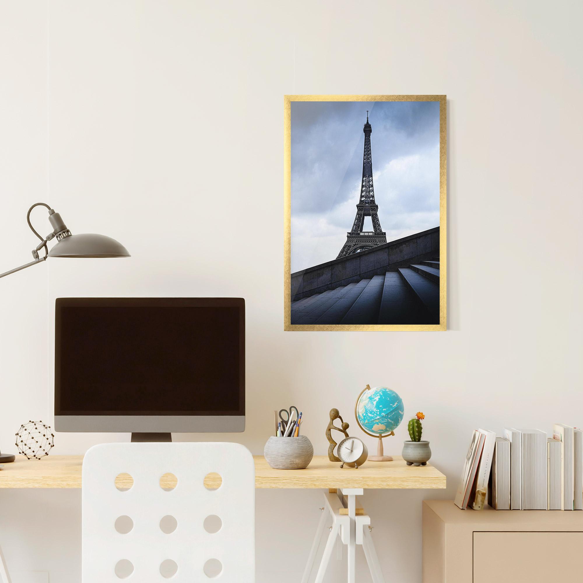 Poster Înrămat Eiffel Tower Stairs mockup 6