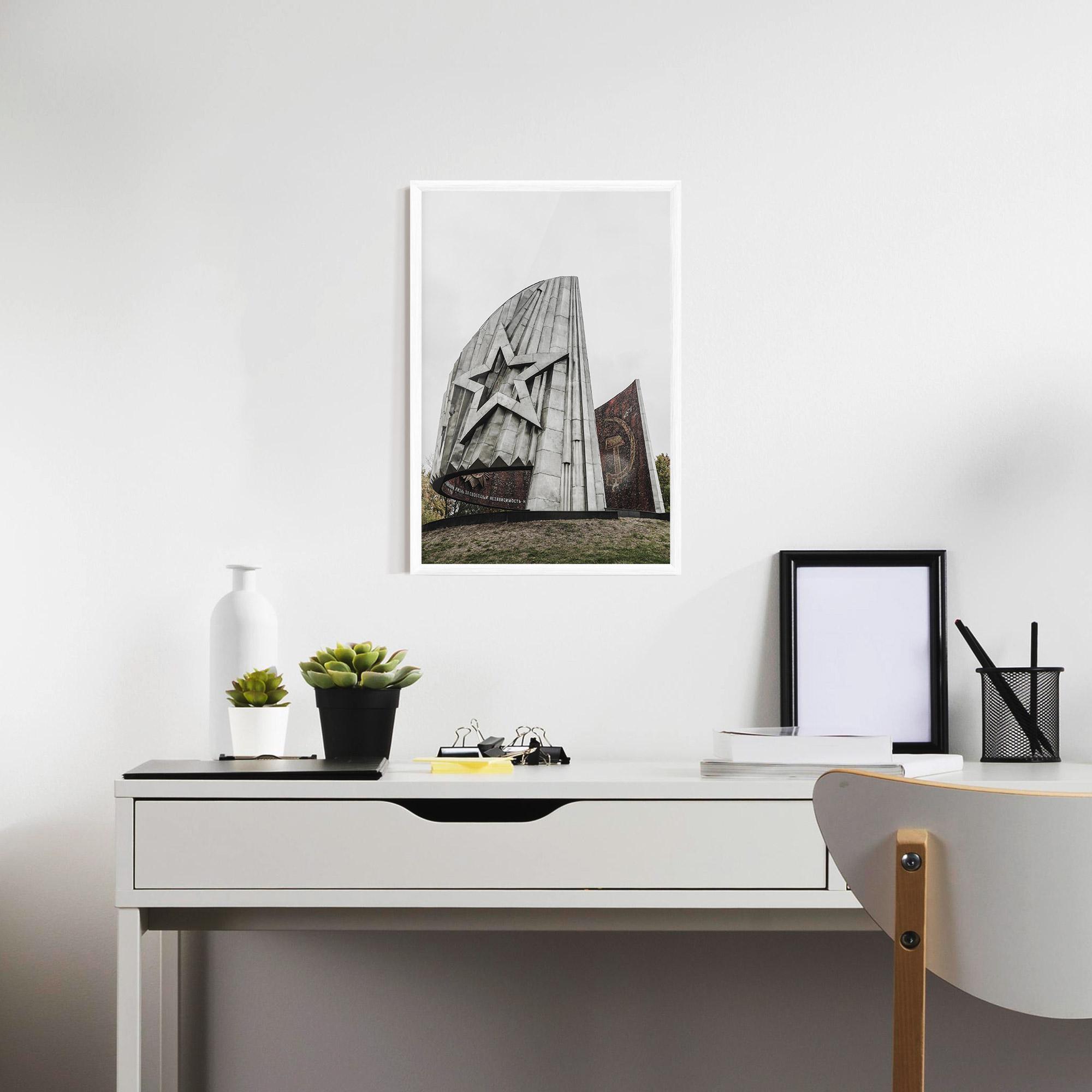 Poster Înrămat Monument Of Glory mockup 7