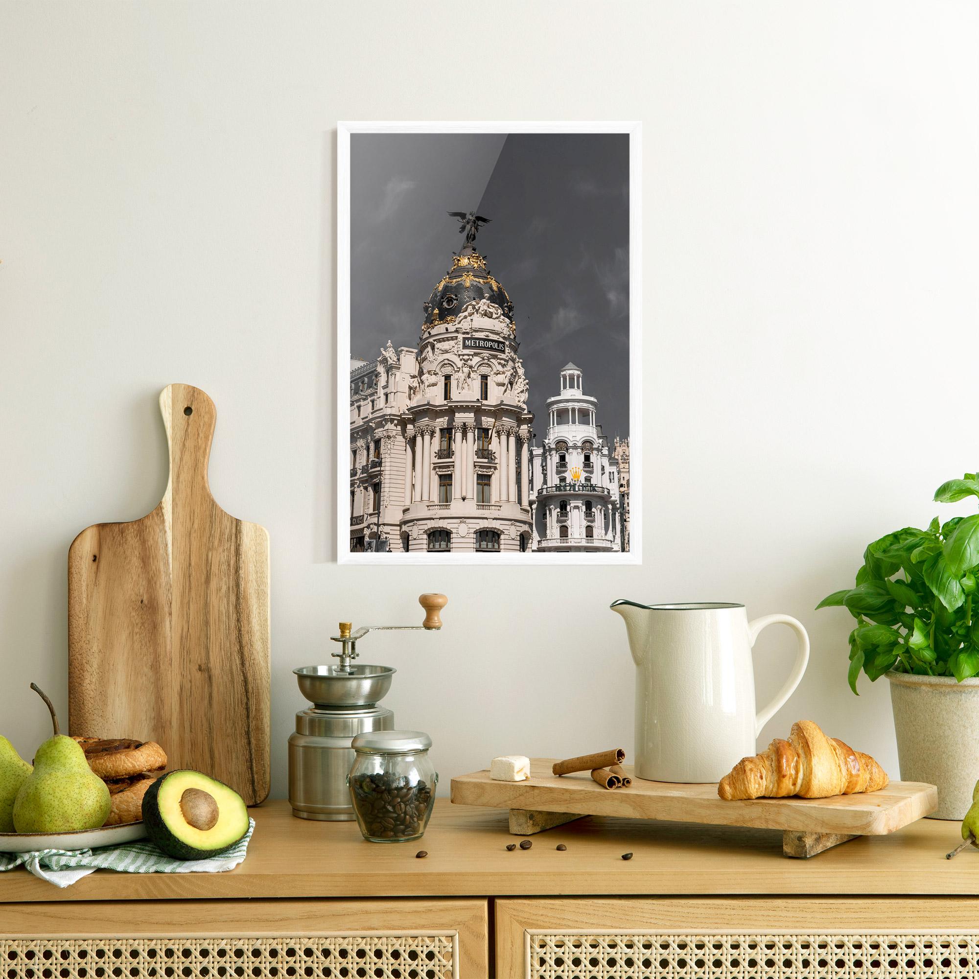 Poster Înrămat Metropolis Building mockup 8