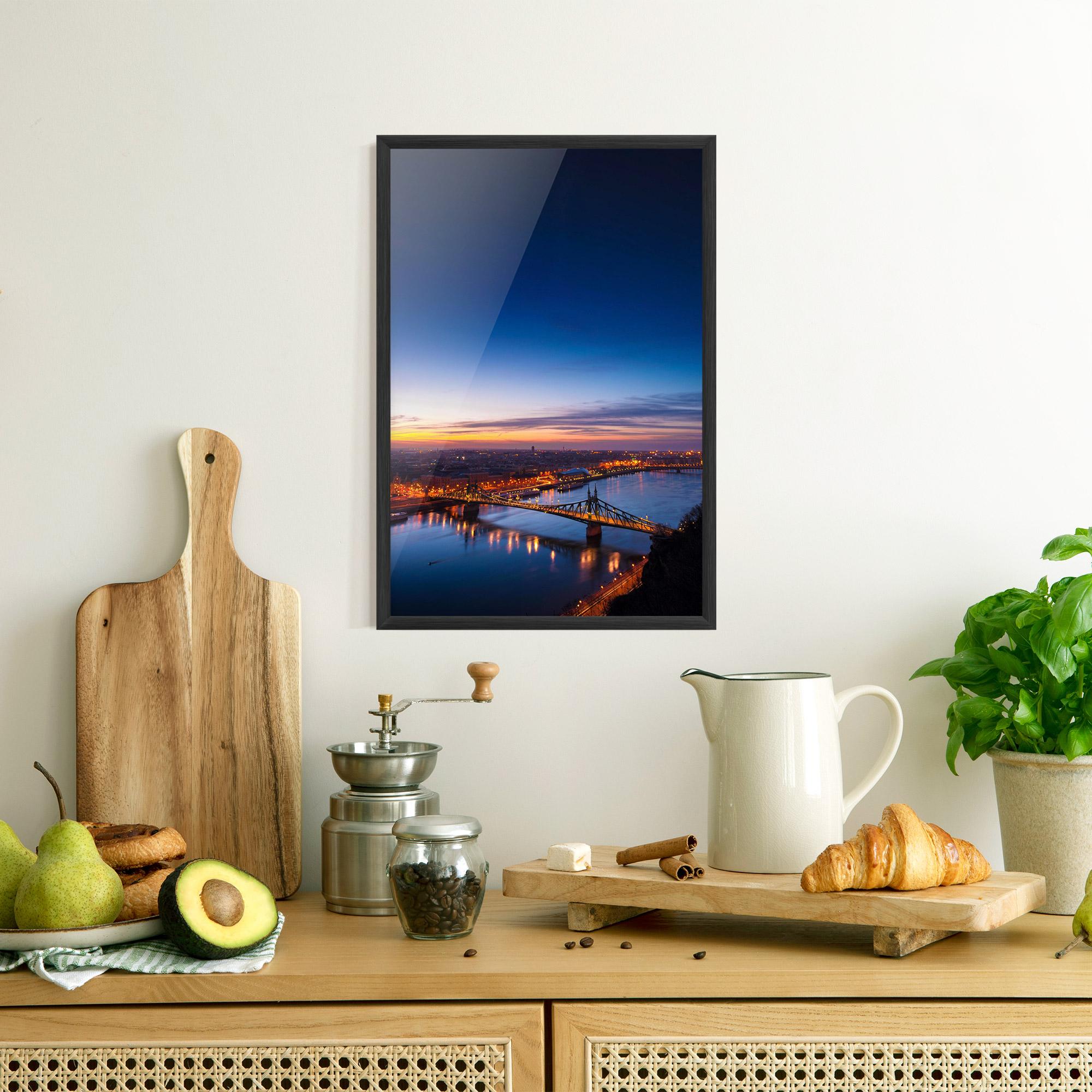 Poster Înrămat Budapest Sunset mockup 8