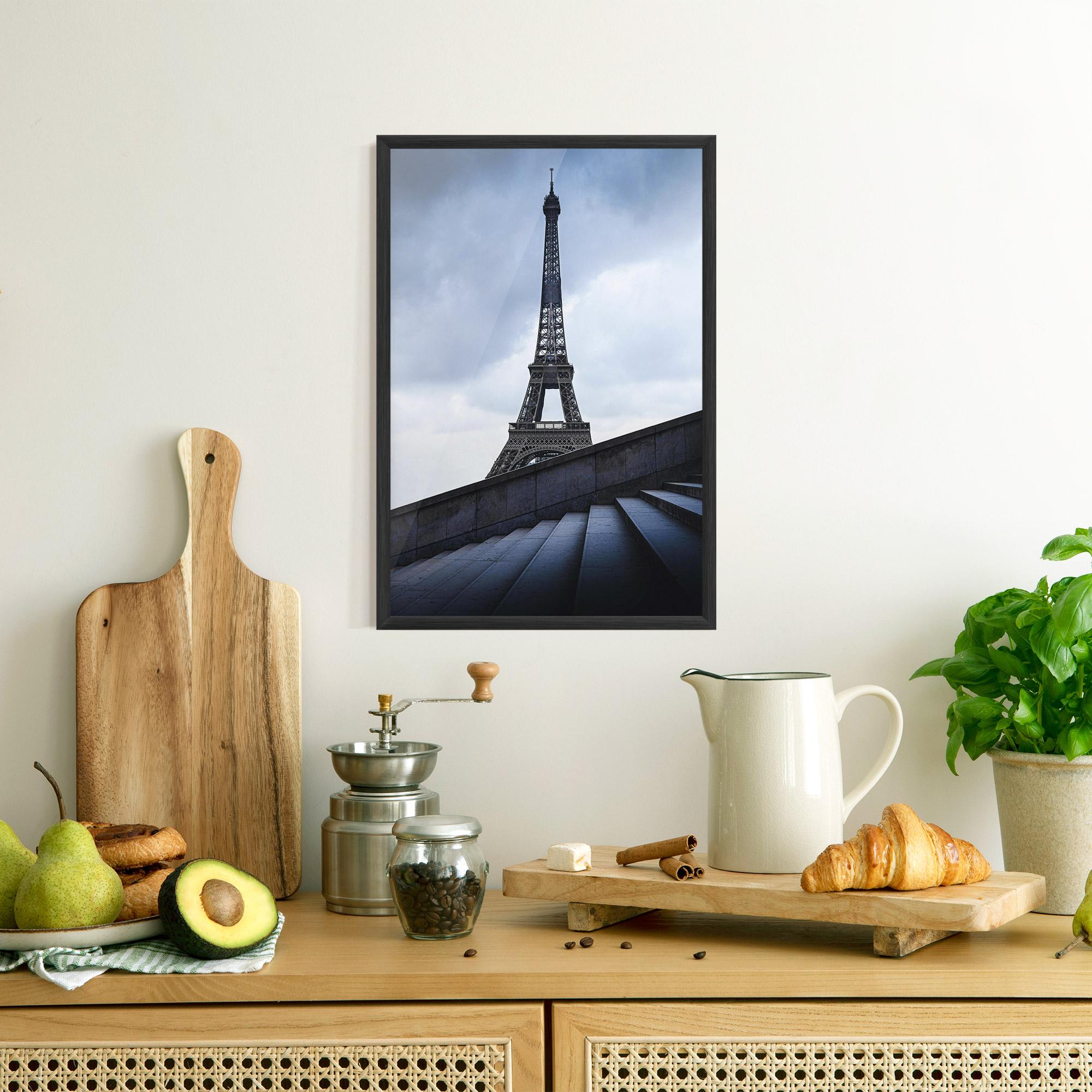 Poster Înrămat Eiffel Tower Stairs mockup 8
