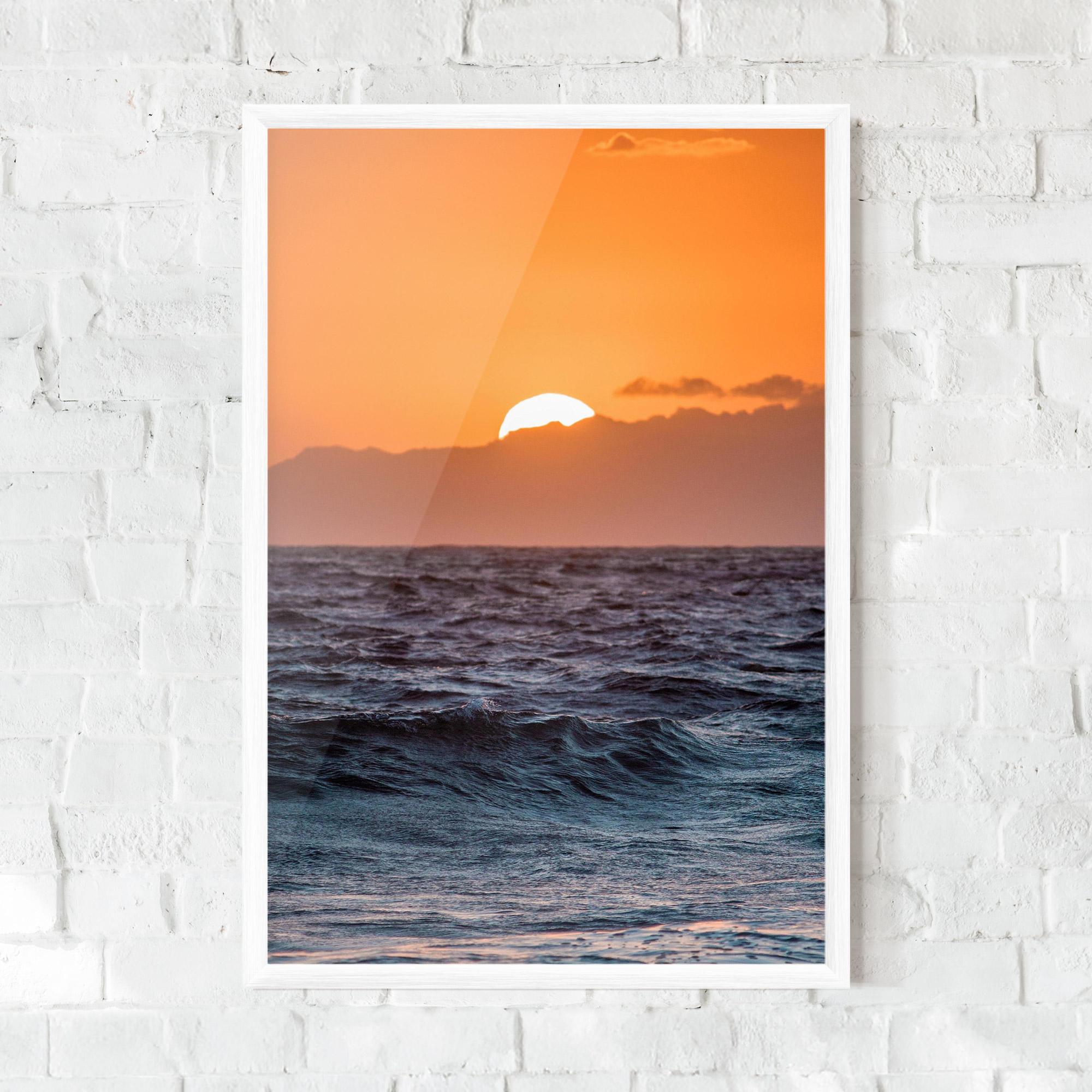 Poster Înrămat Morning Waves mockup 0