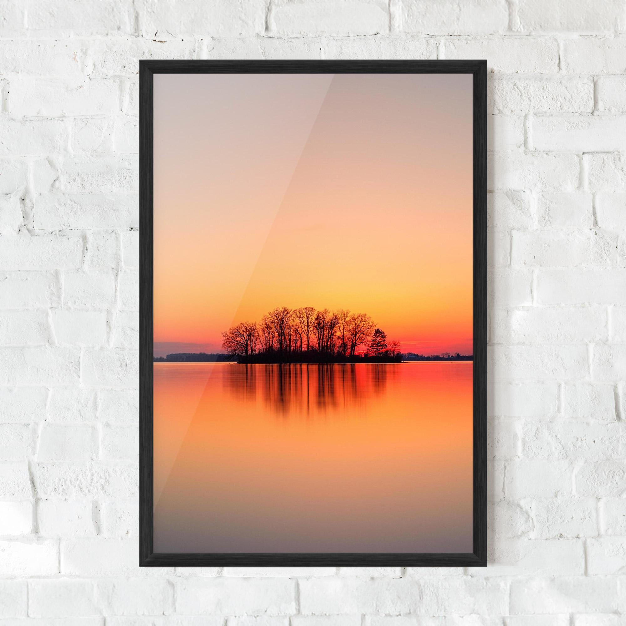 Poster Înrămat Tree Sunset Lake mockup 0