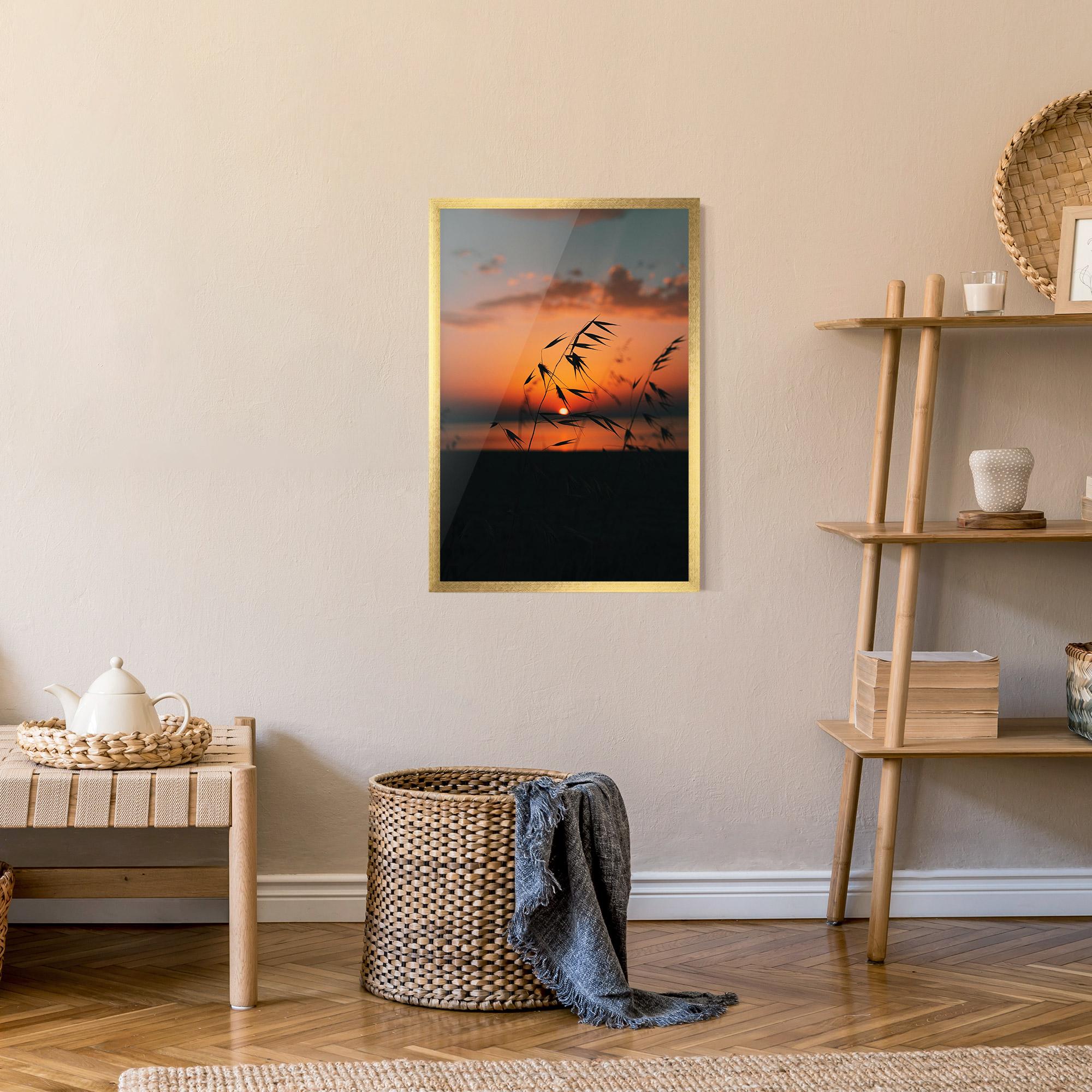 Poster Înrămat Small Leaves Sunset mockup 9