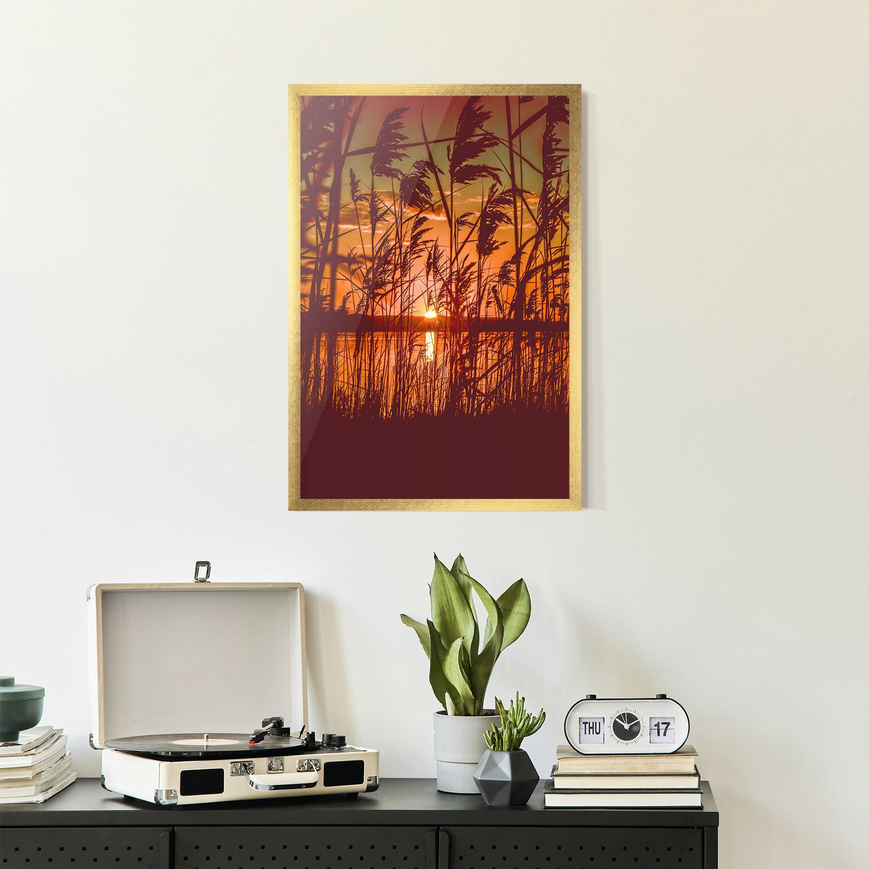 Poster Înrămat Red Sunset Lake mockup 2