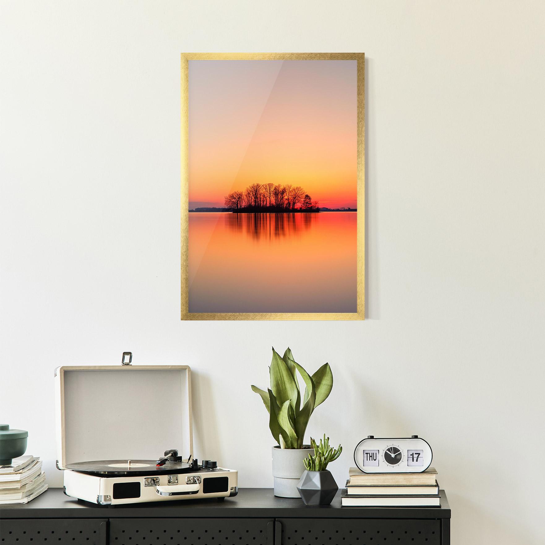 Poster Înrămat Tree Sunset Lake mockup 2