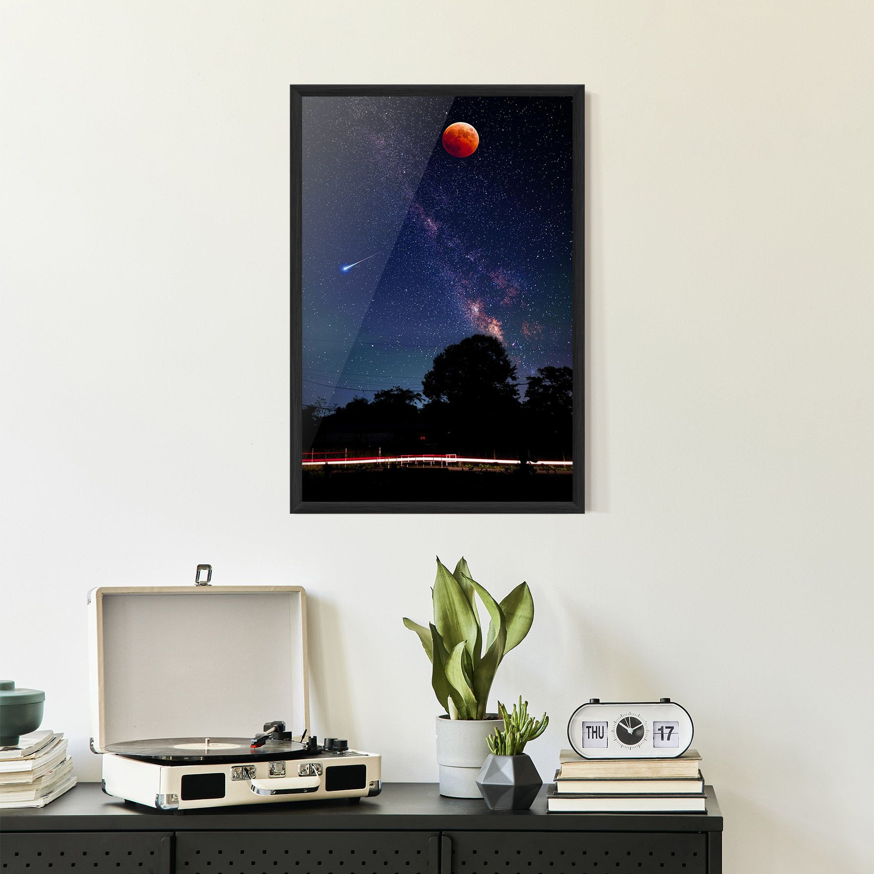 Red Moon mockup 2