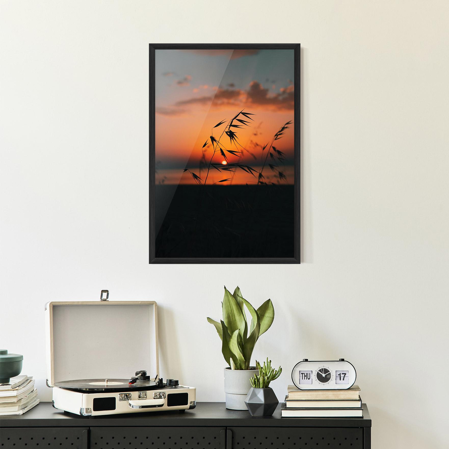 Poster Înrămat Small Leaves Sunset mockup 2