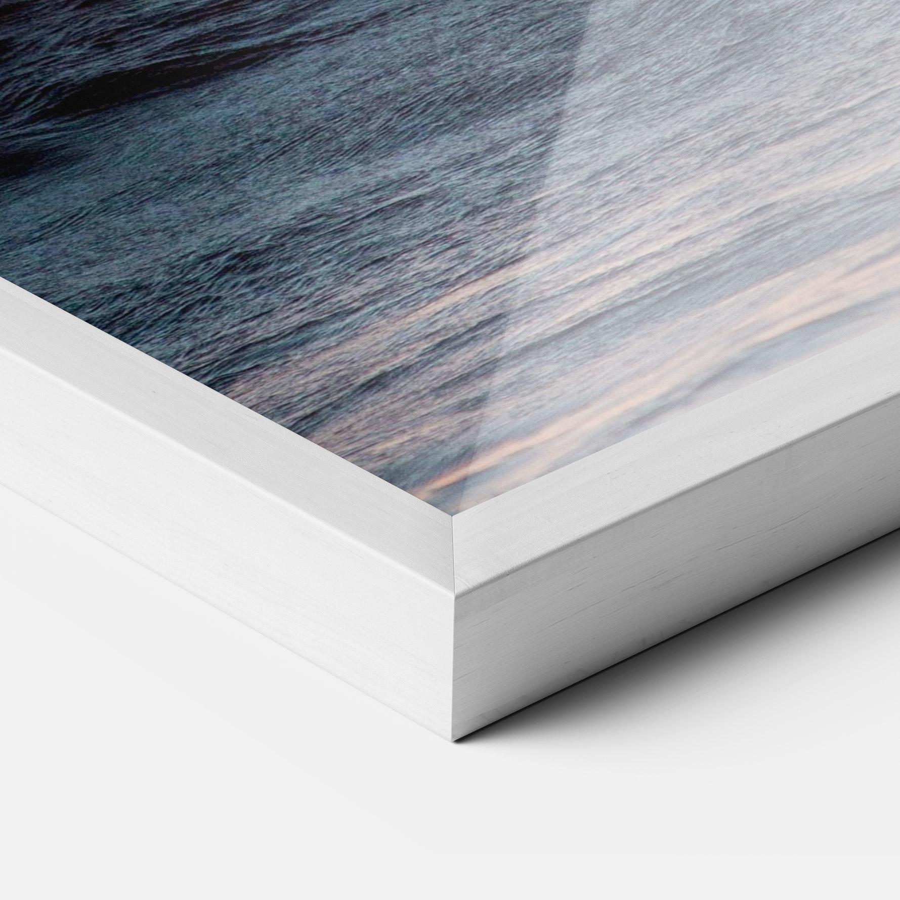 Poster Înrămat Morning Waves mockup 3