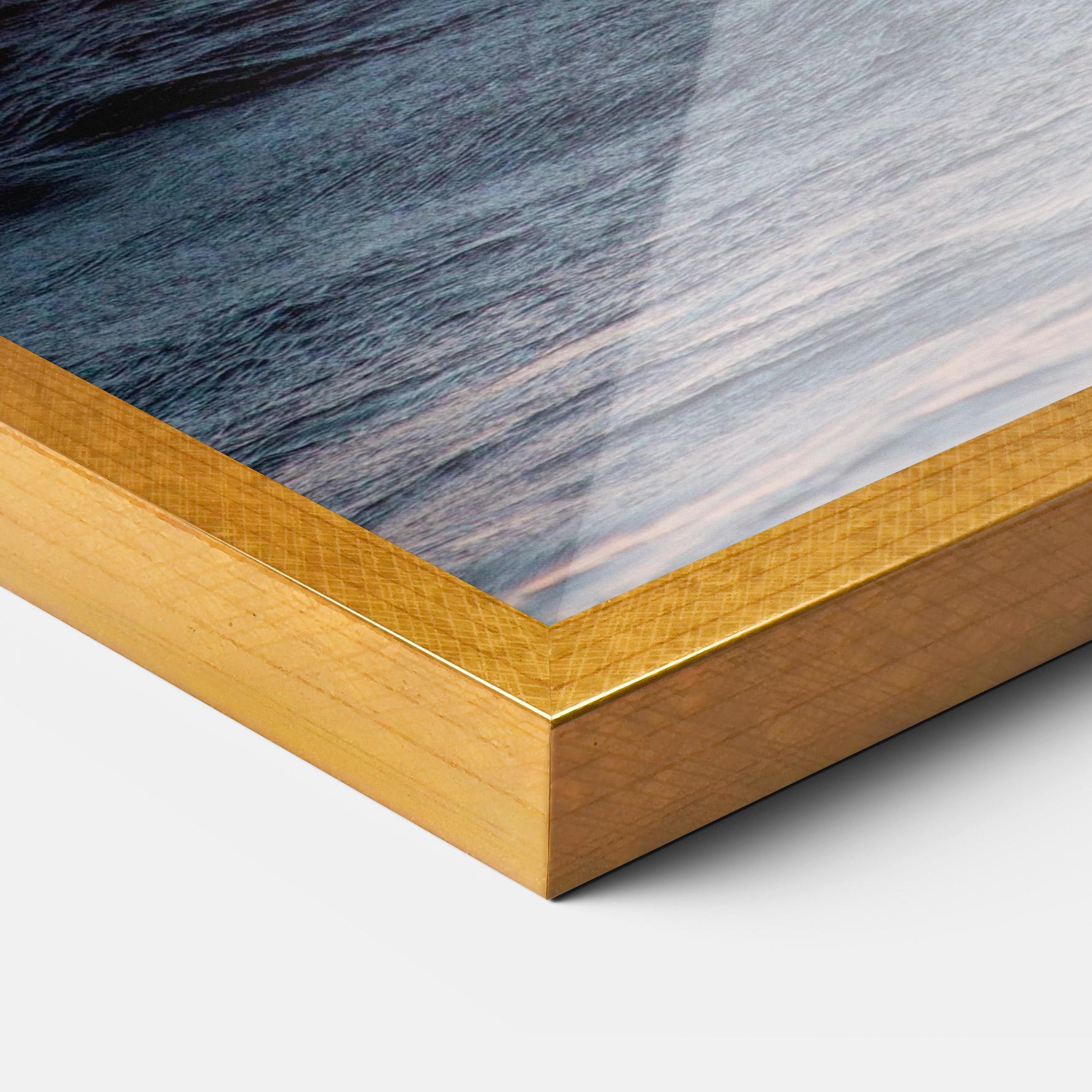 Poster Înrămat Morning Waves mockup 3