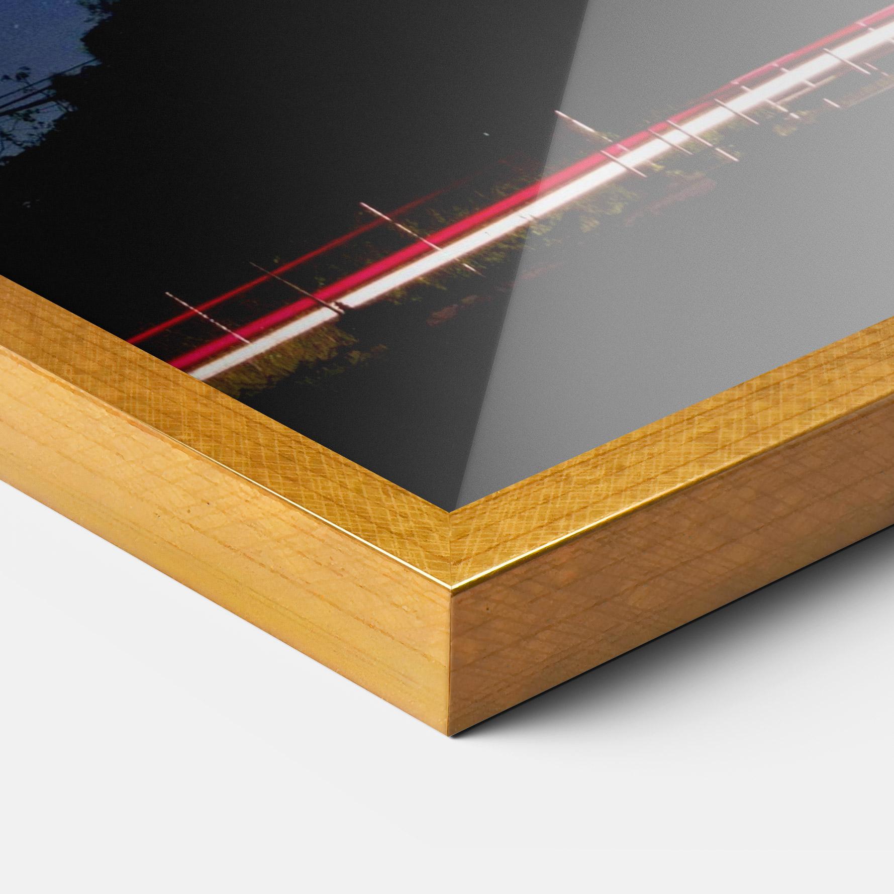 Poster Înrămat Red Moon mockup 3