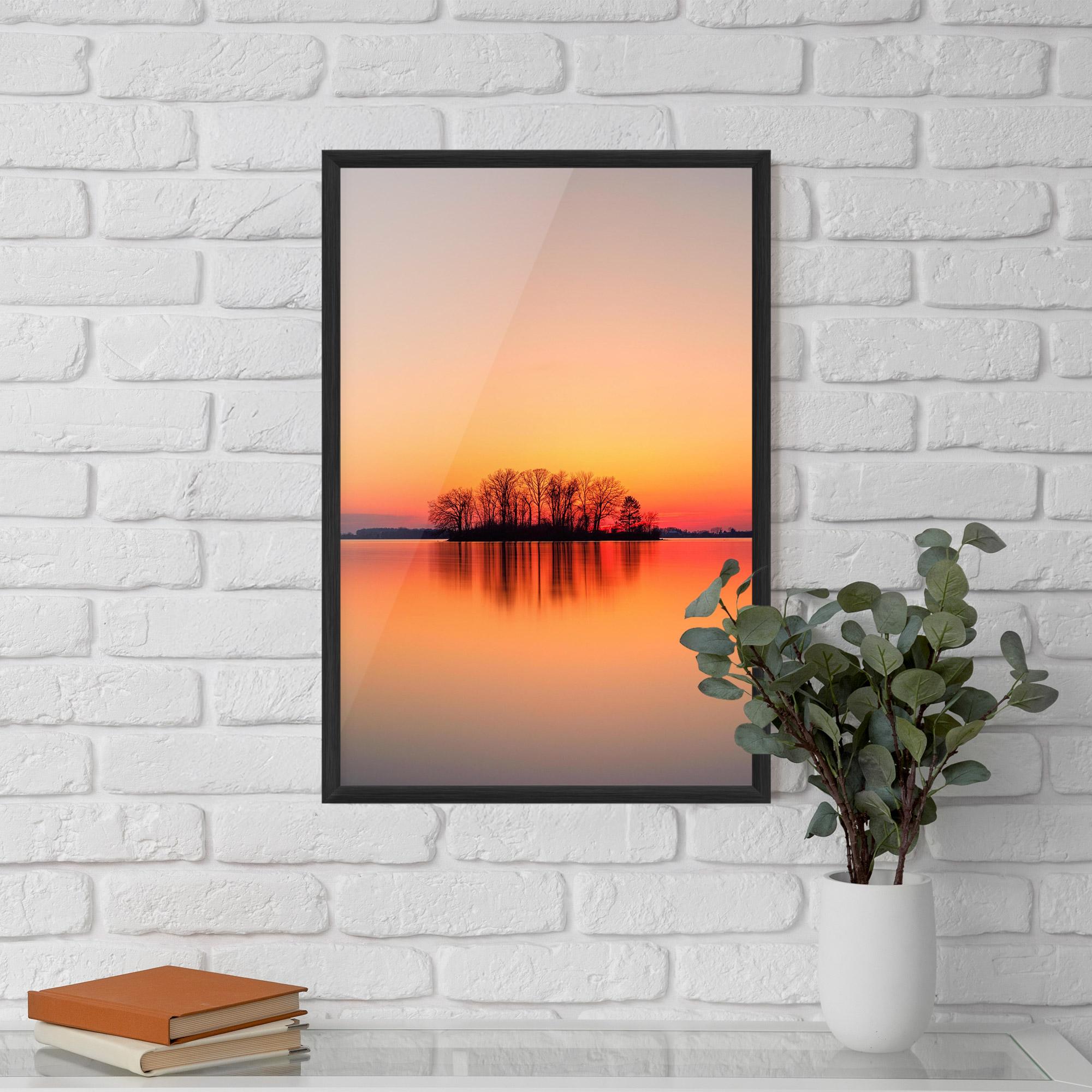 Poster Înrămat Tree Sunset Lake mockup 5