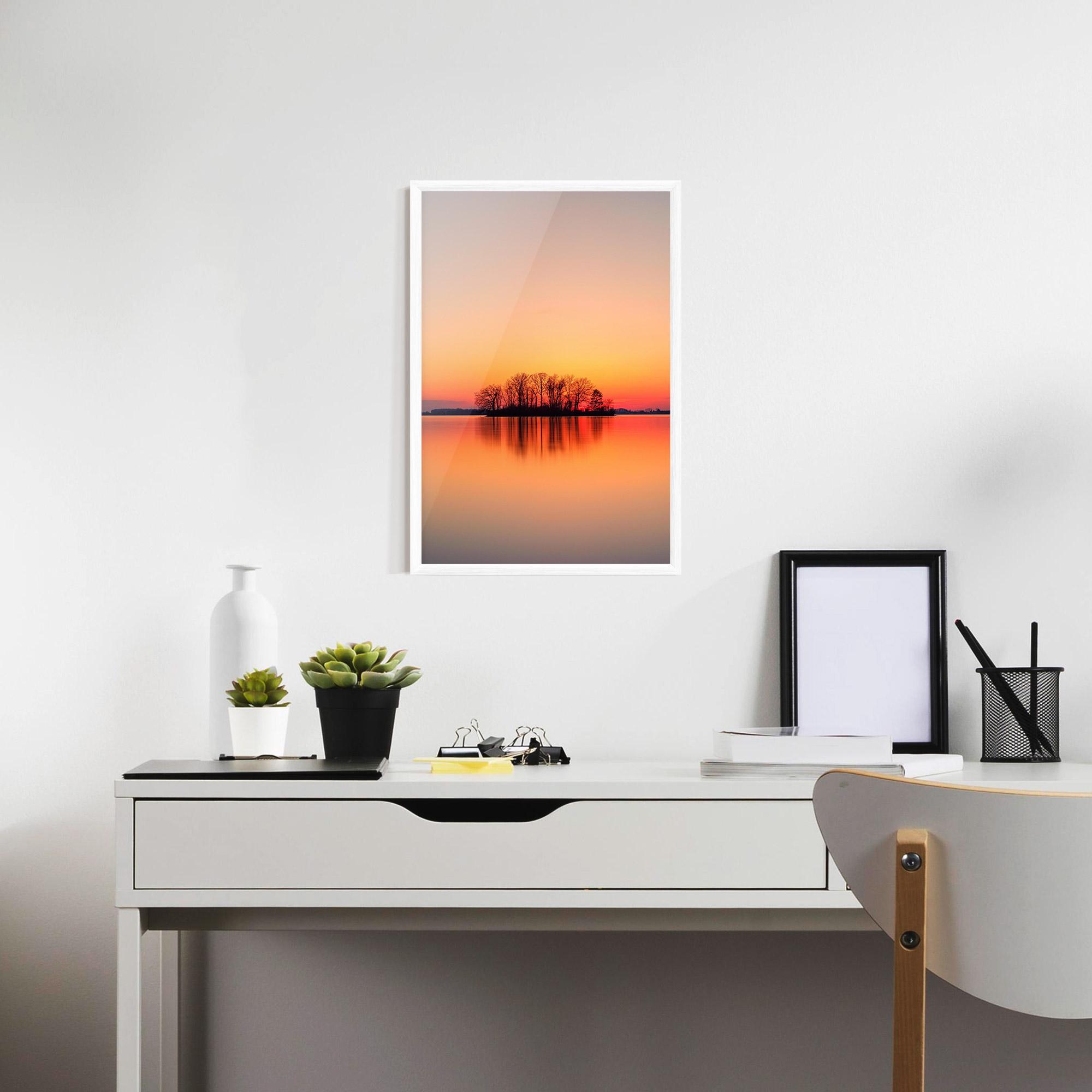 Poster Înrămat Tree Sunset Lake mockup 7