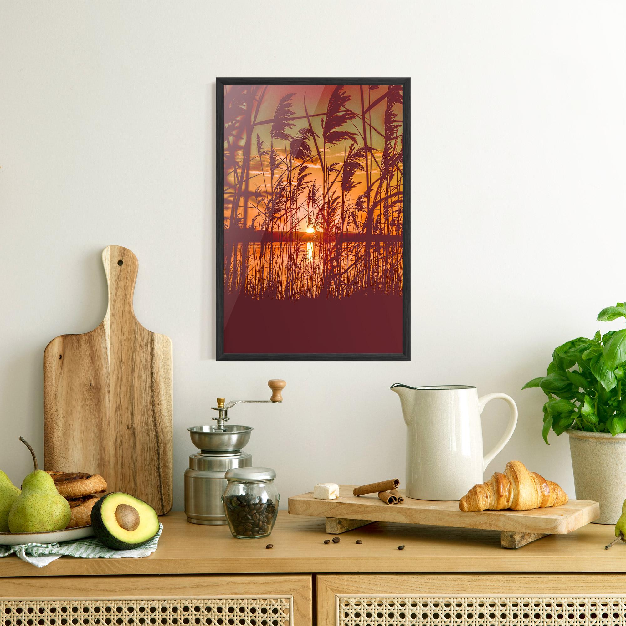 Poster Înrămat Red Sunset Lake mockup 8