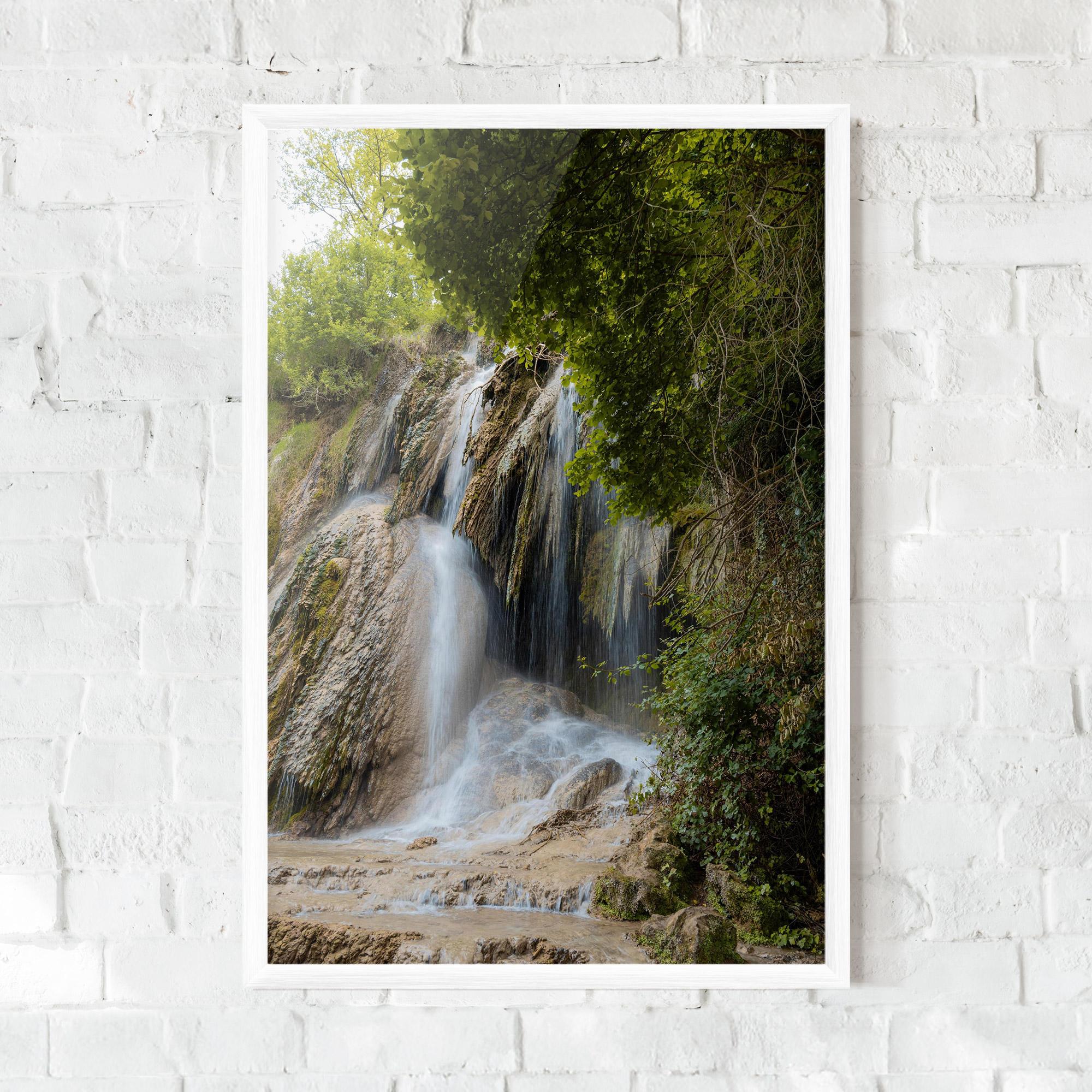 Poster Înrămat Forest Waterfall View mockup 0