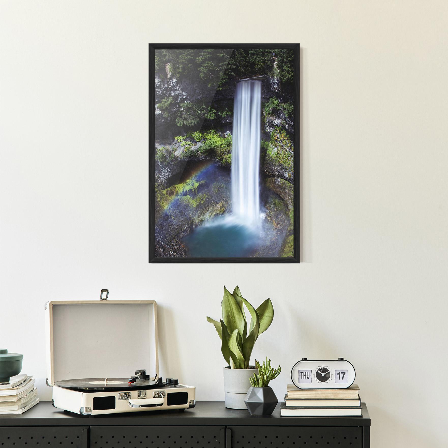 Poster Înrămat Pretty Rainbow Waterfall mockup 2