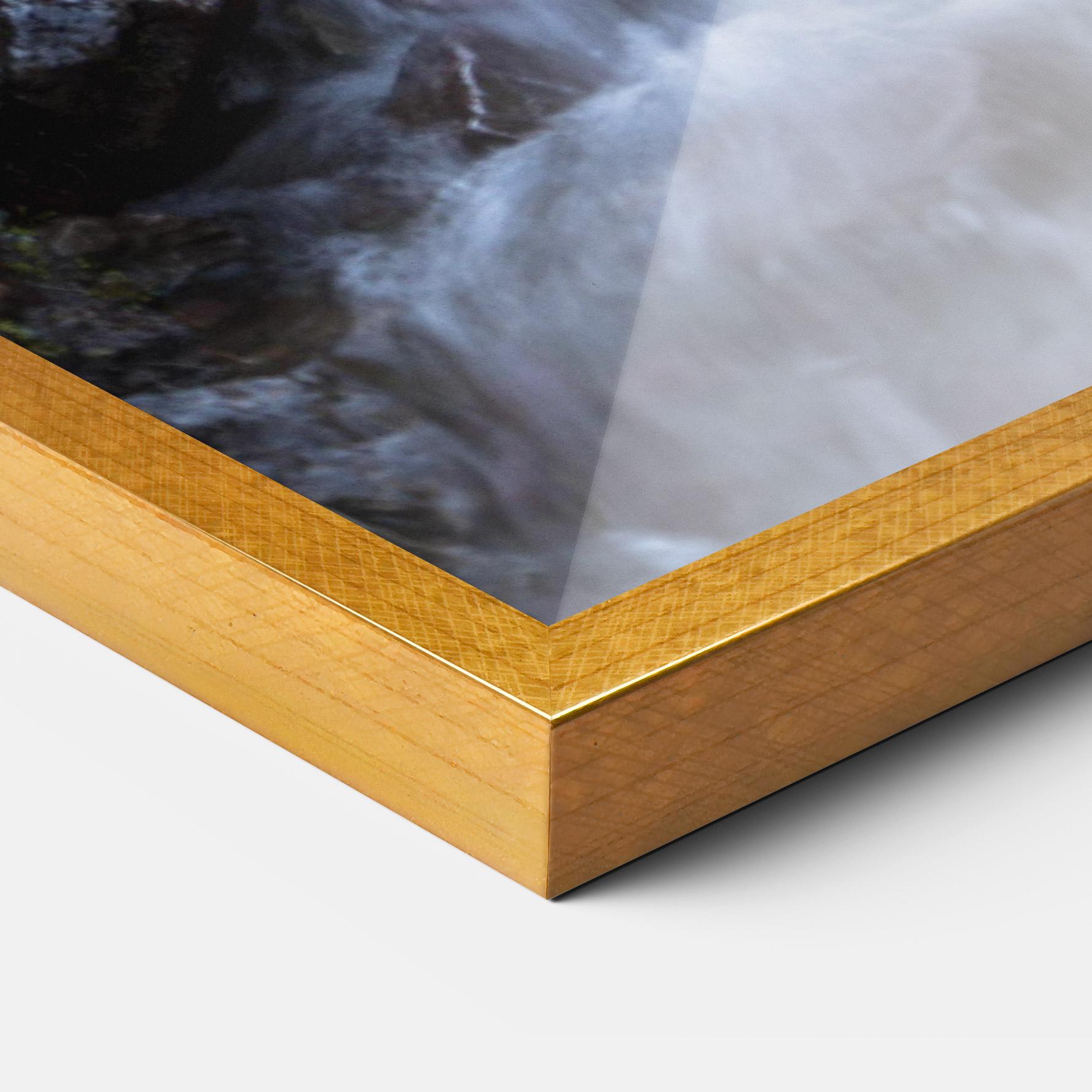 Poster Înrămat Water Falling Field mockup 3