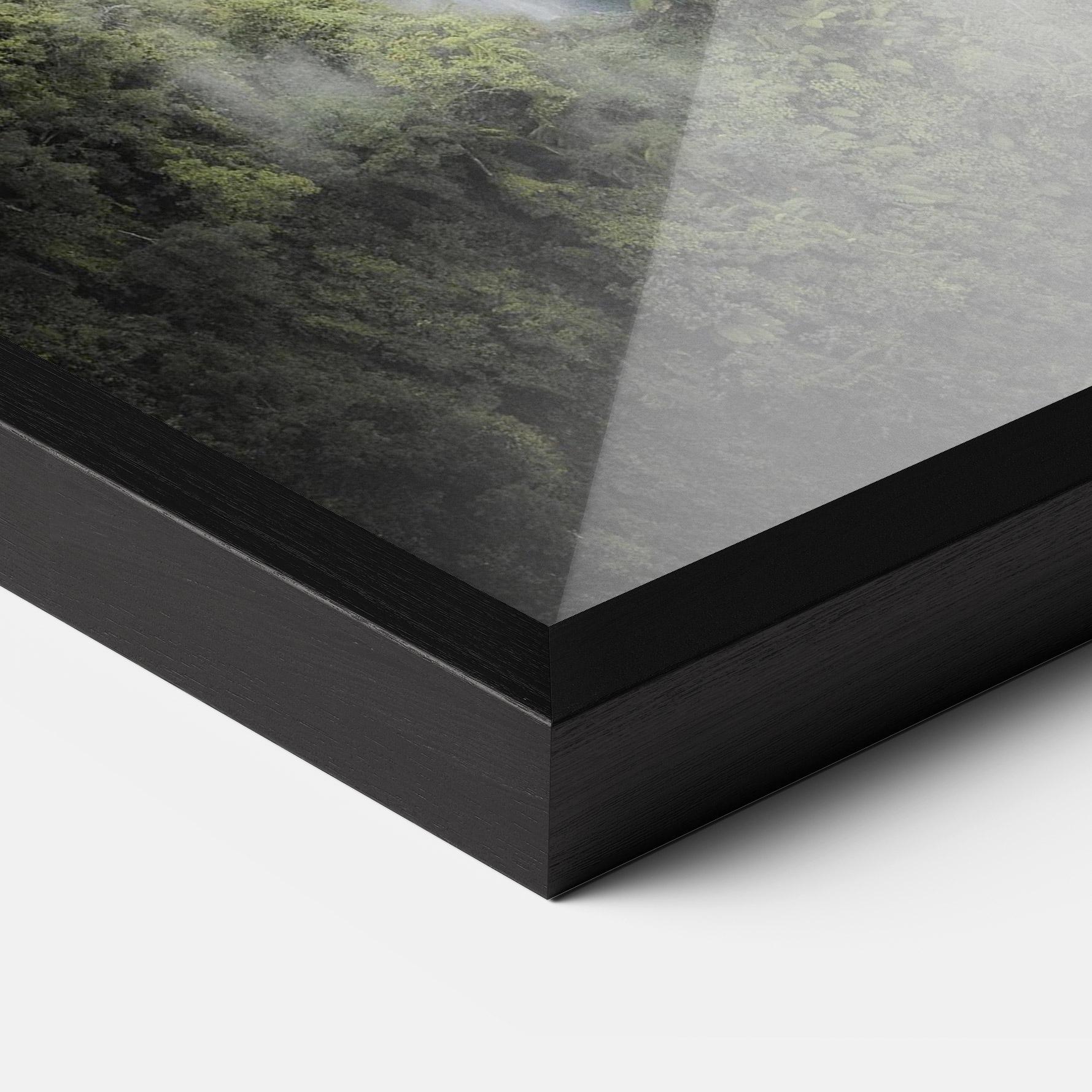 Poster Înrămat Vulcano Waterfall mockup 3