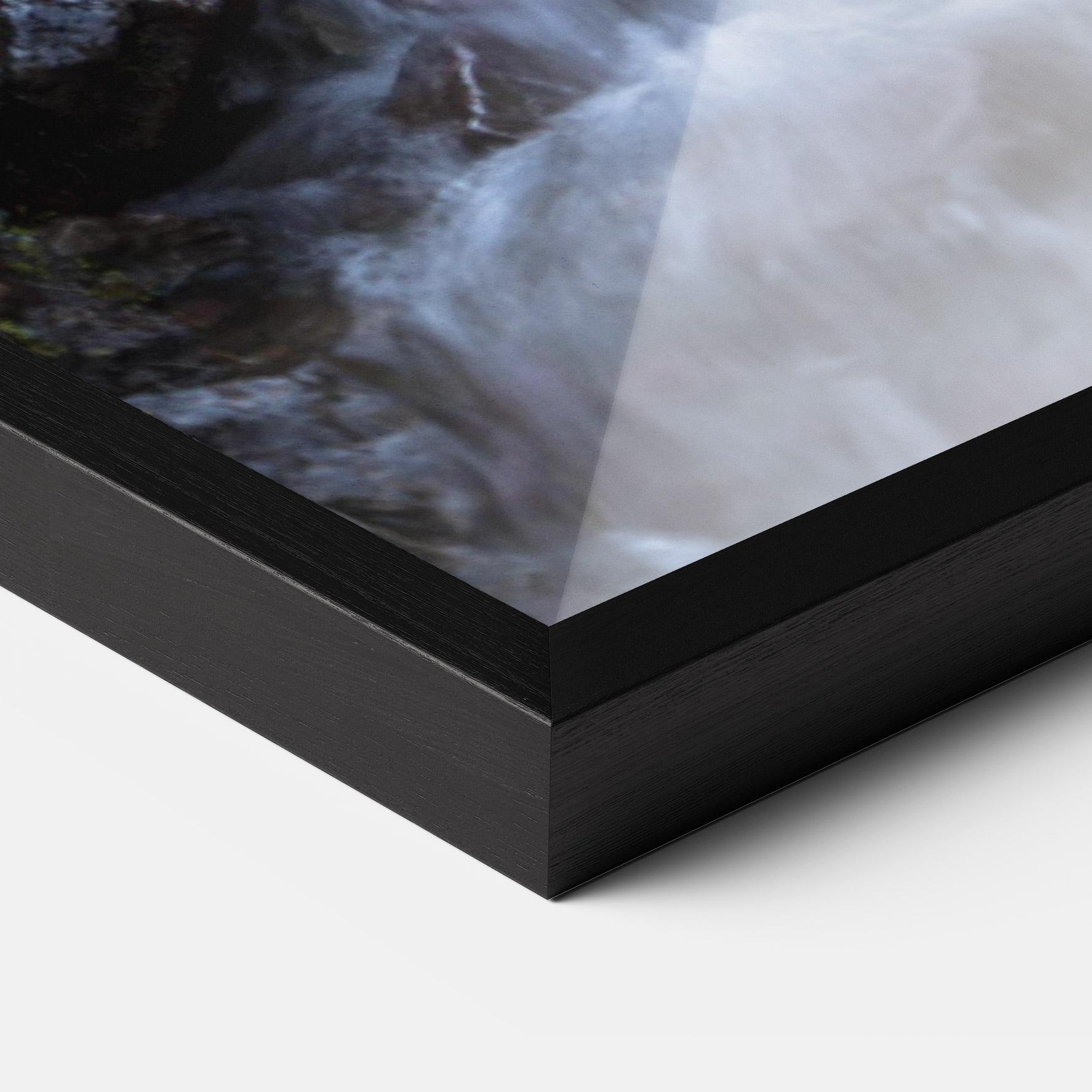 Poster Înrămat Water Falling Field mockup 3